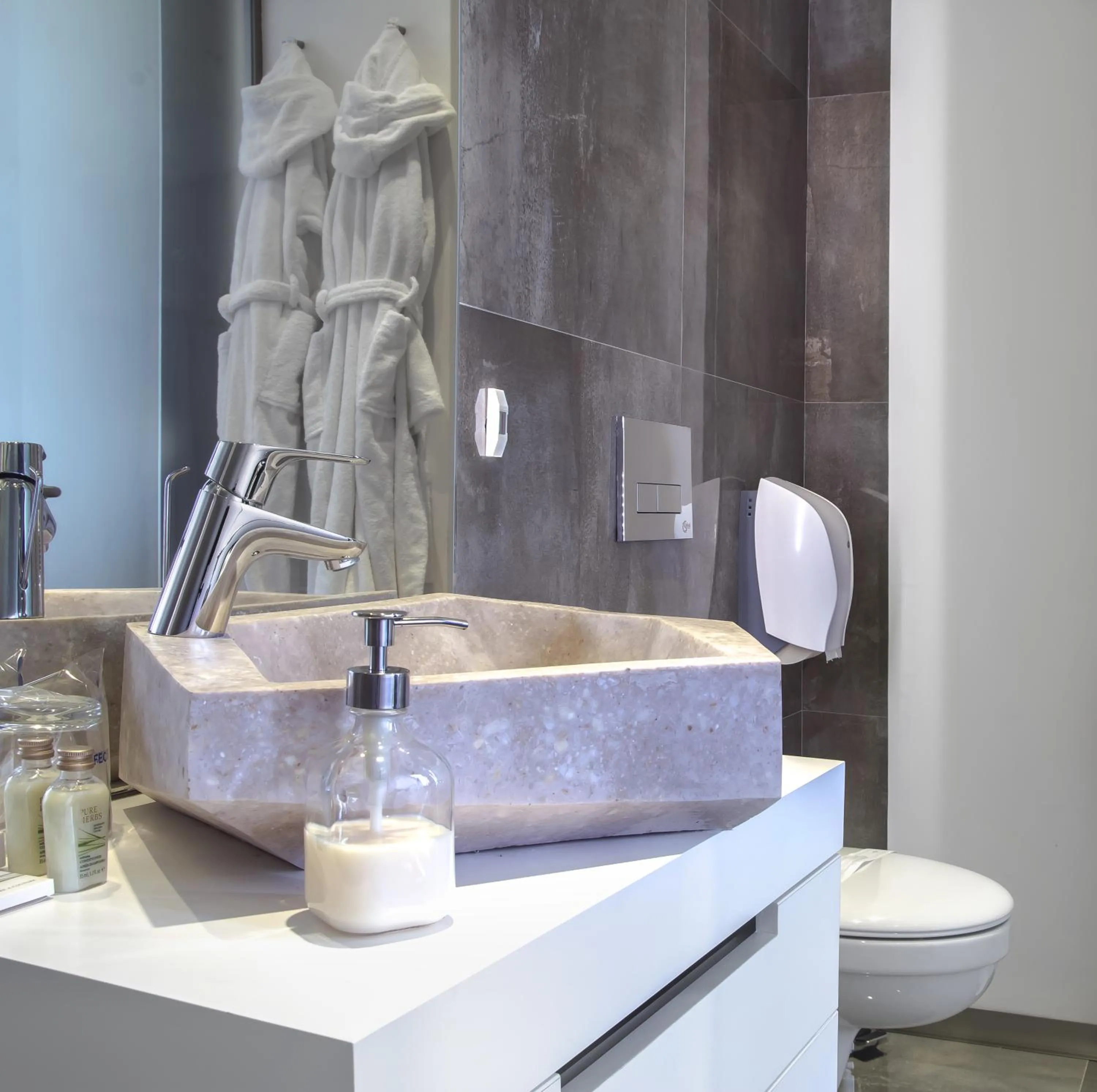 Spring in Garni Hotel Eter