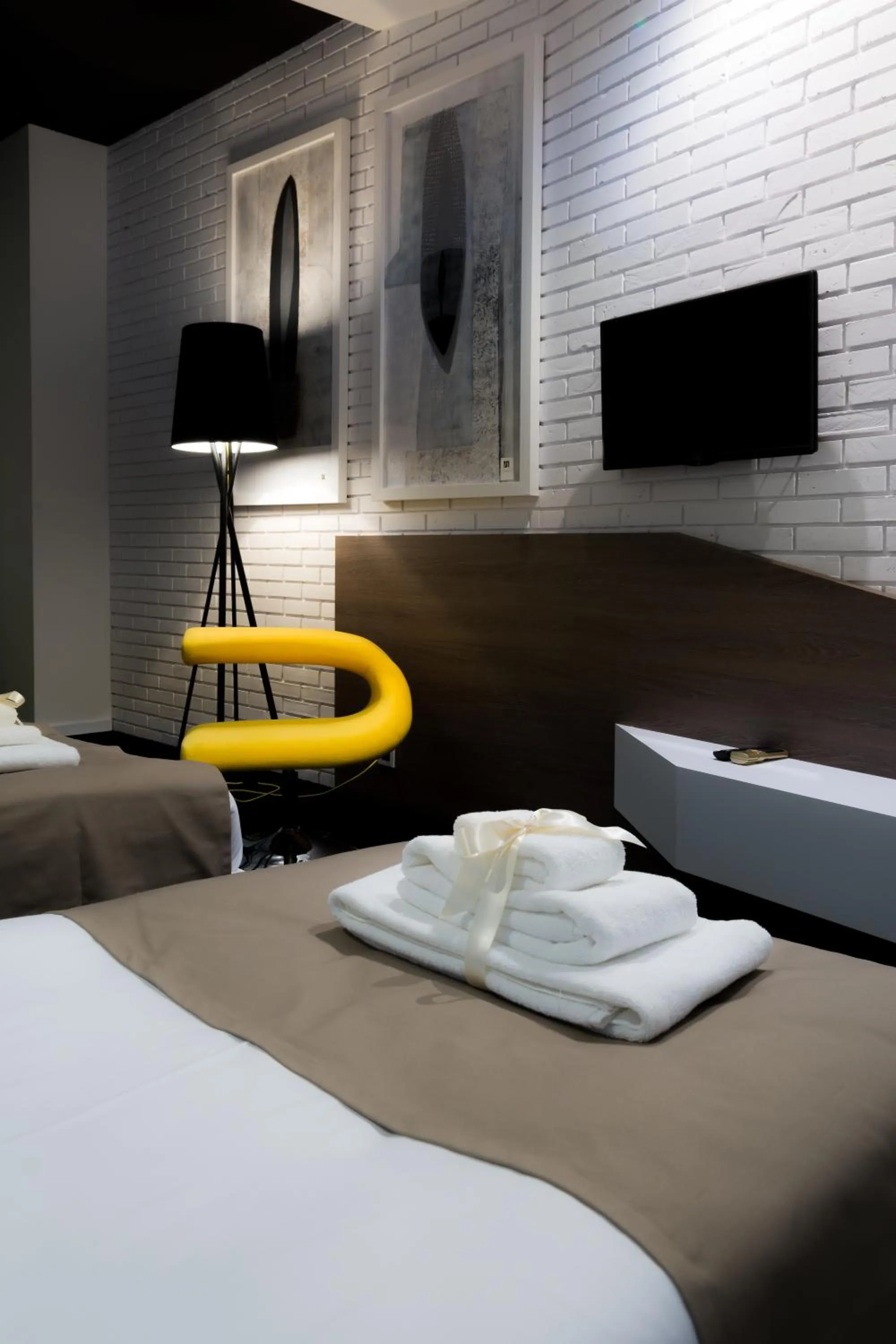 Bed in Garni Hotel Eter