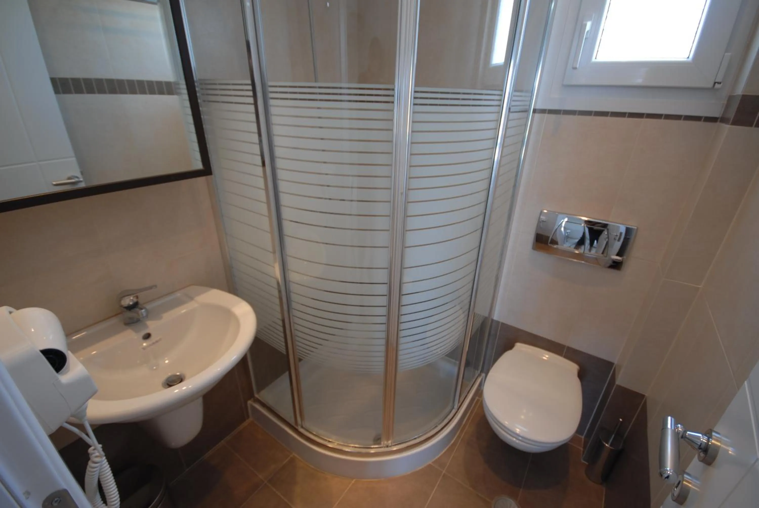 Shower in Naxos Mare