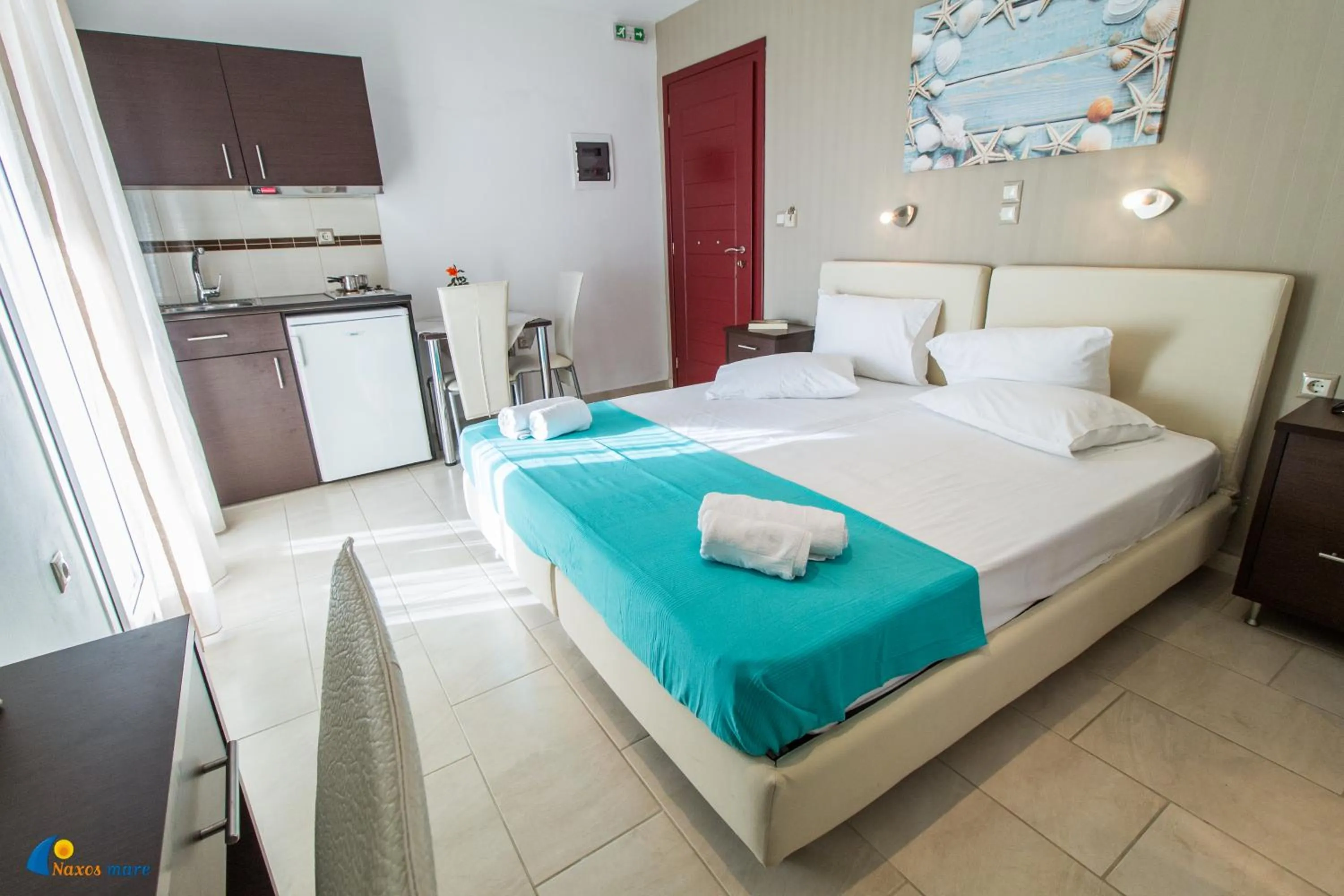 Photo of the whole room, Bed in Naxos Mare