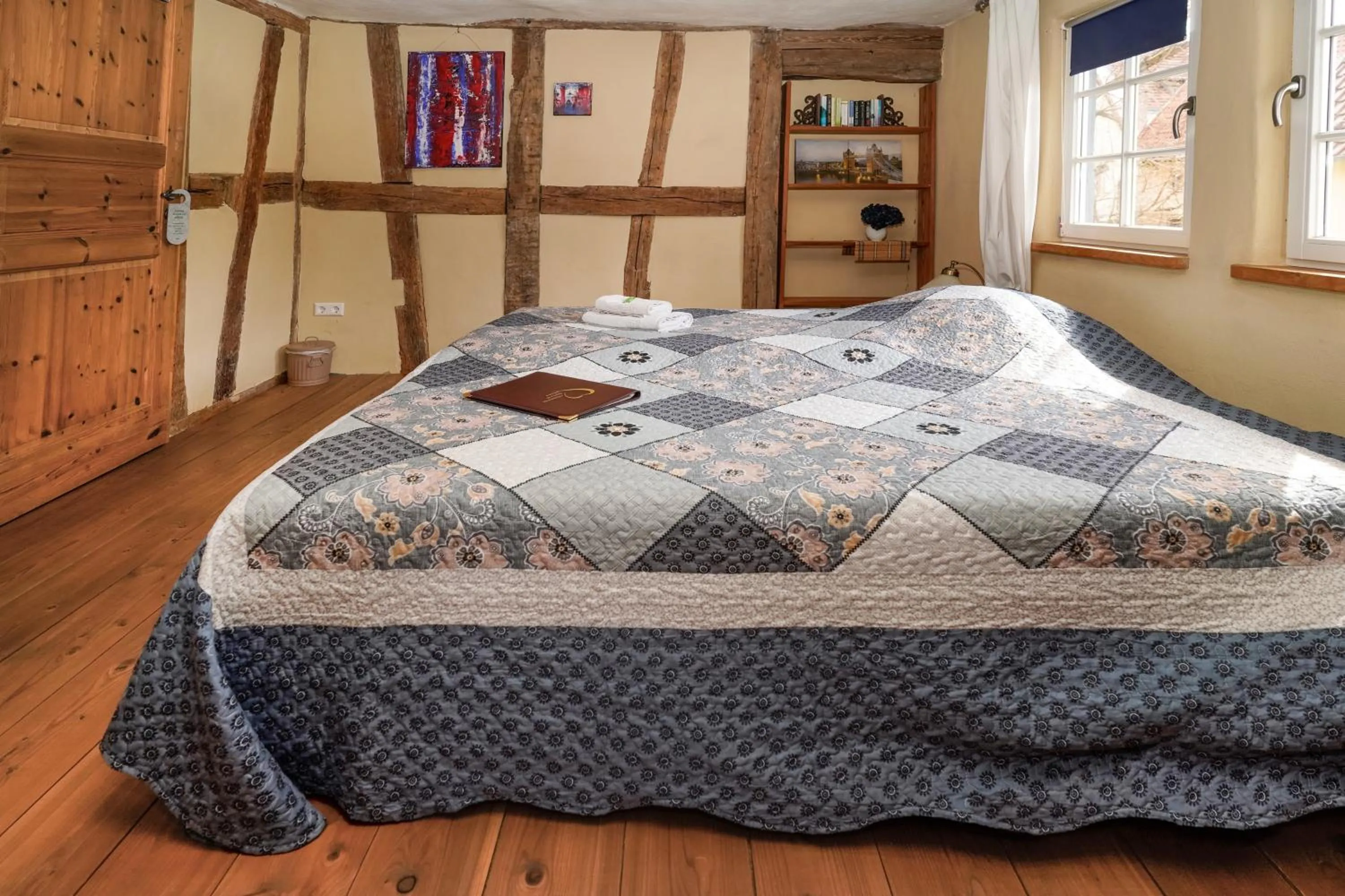 Bed in Stevenson House Bed and Breakfast