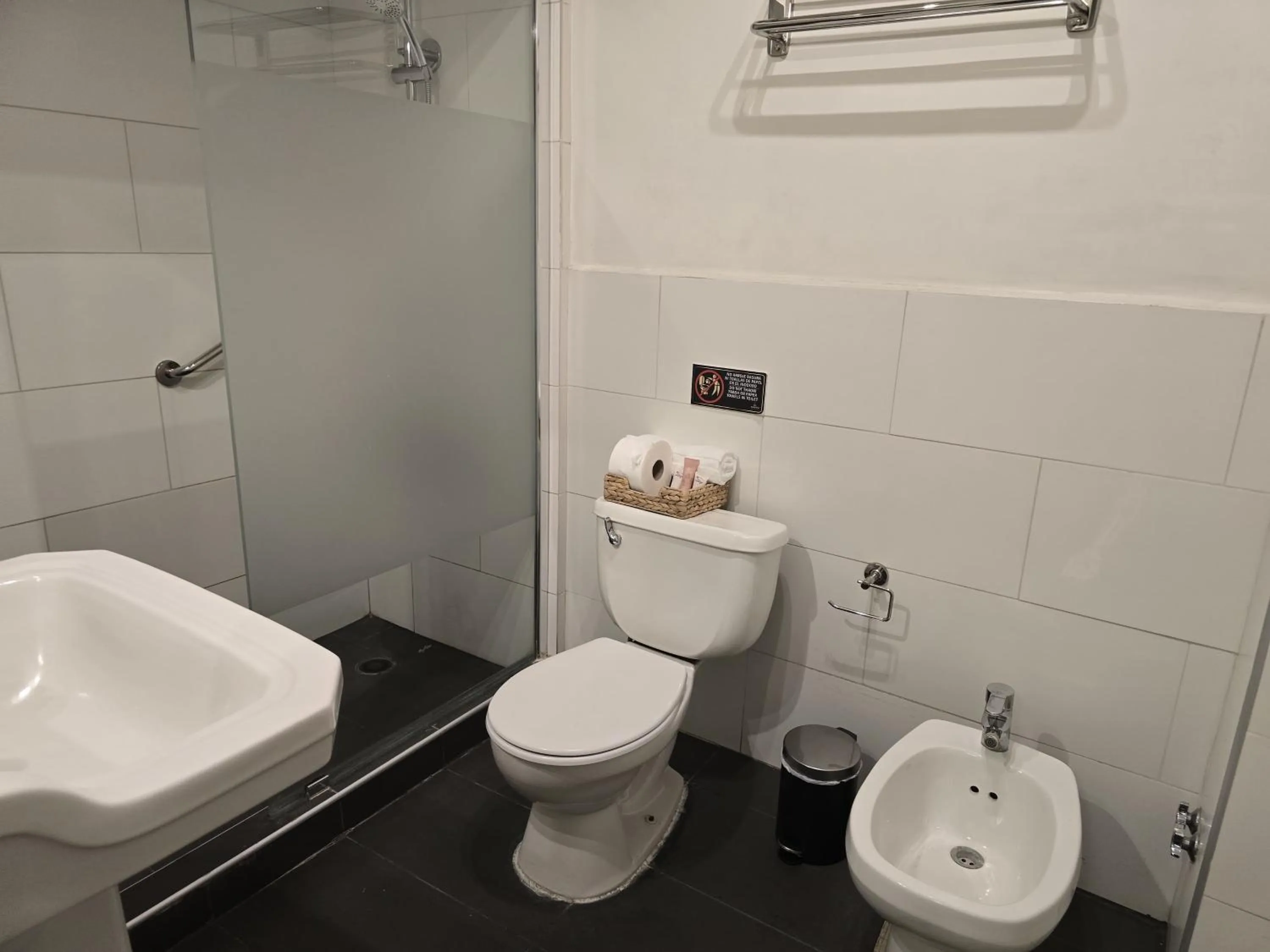 Bathroom in Tremo Patio Bellavista