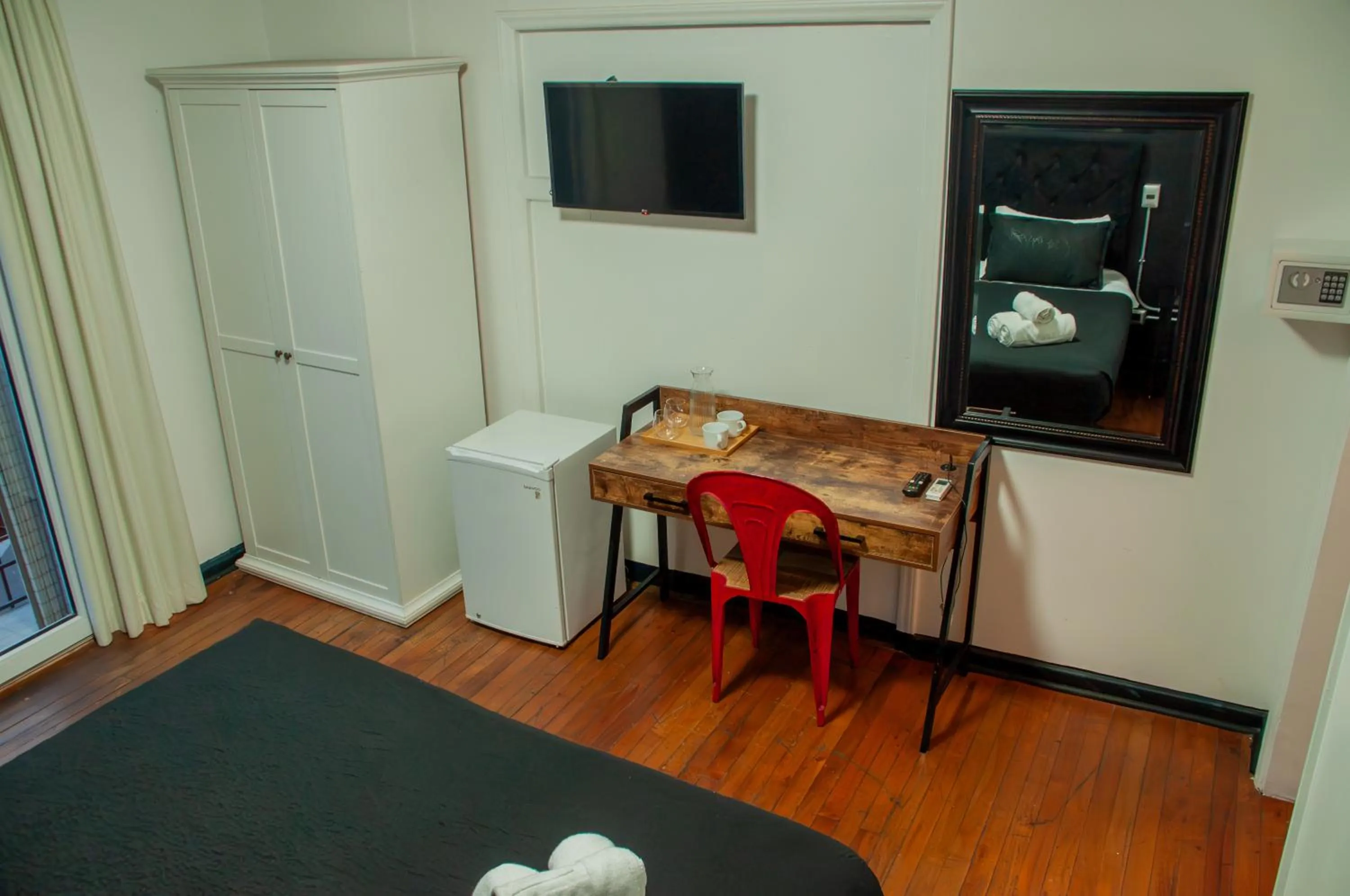 TV and multimedia, Bed in Tremo Patio Bellavista