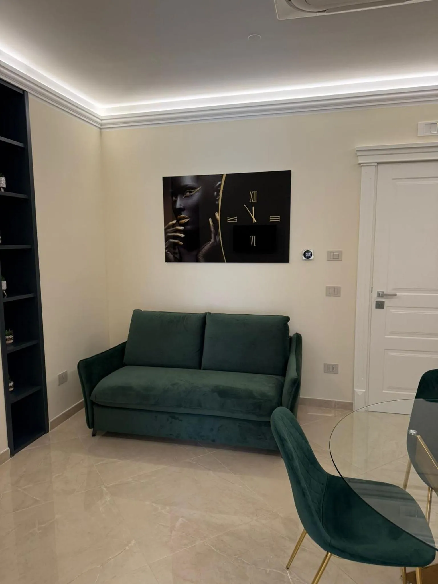 Kitchen or kitchenette in Amabile Luxury Rooms