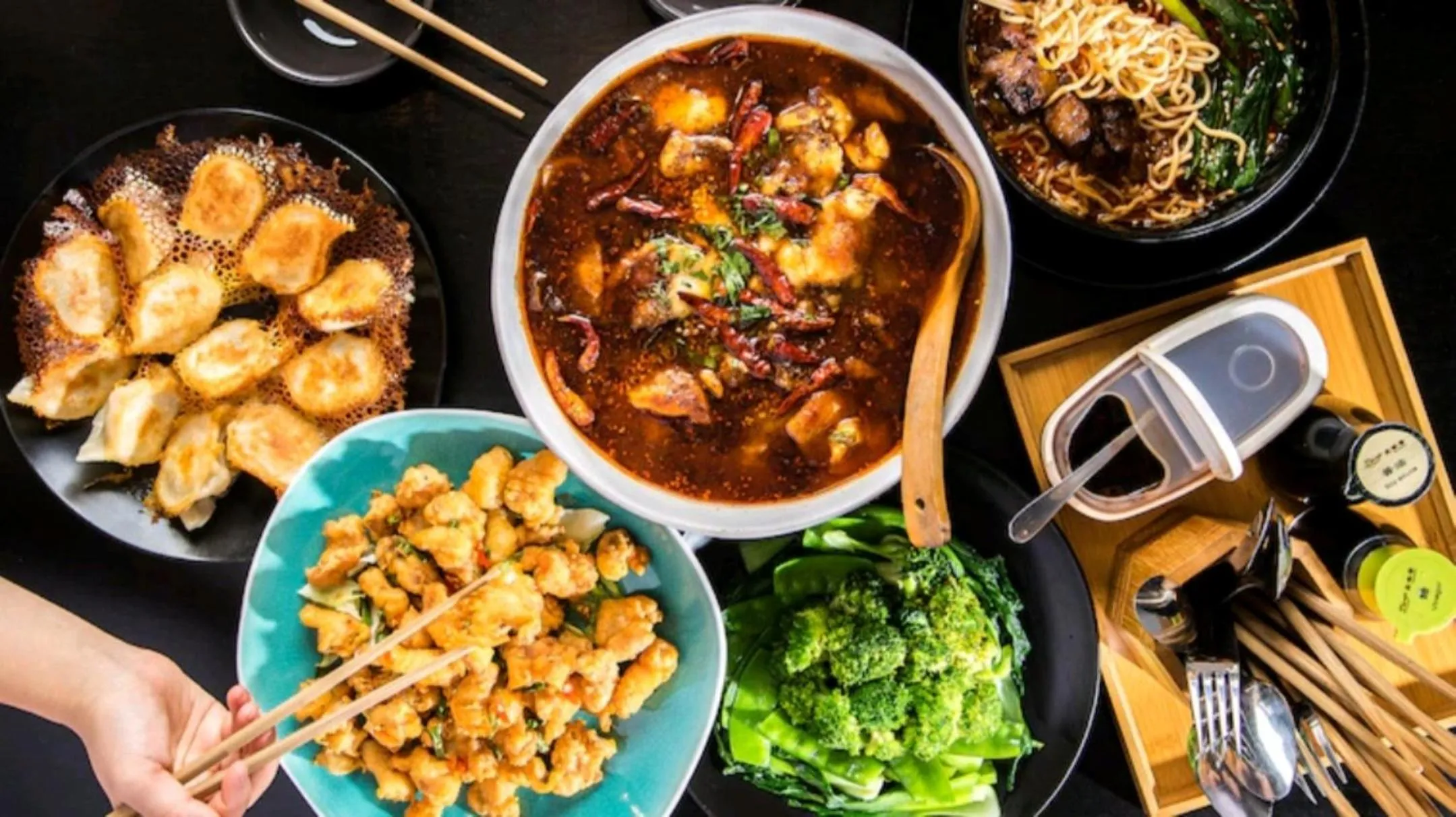 Food and drinks in Hotel Crystal Stay