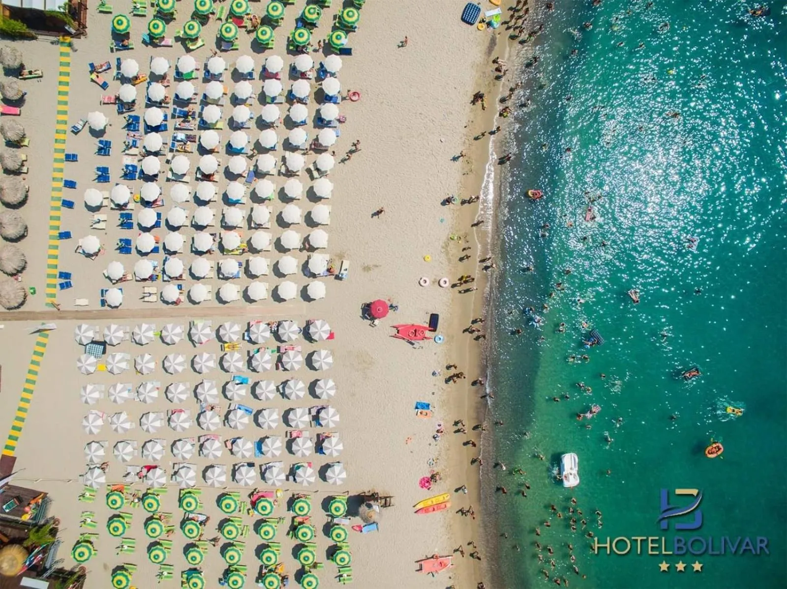 Beach in Hotel Bolivar