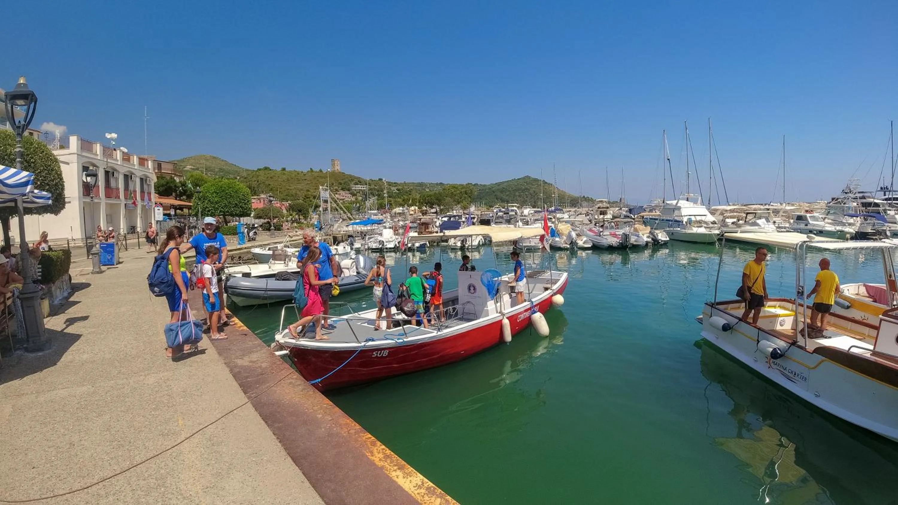 Hiking in Hotel Bolivar