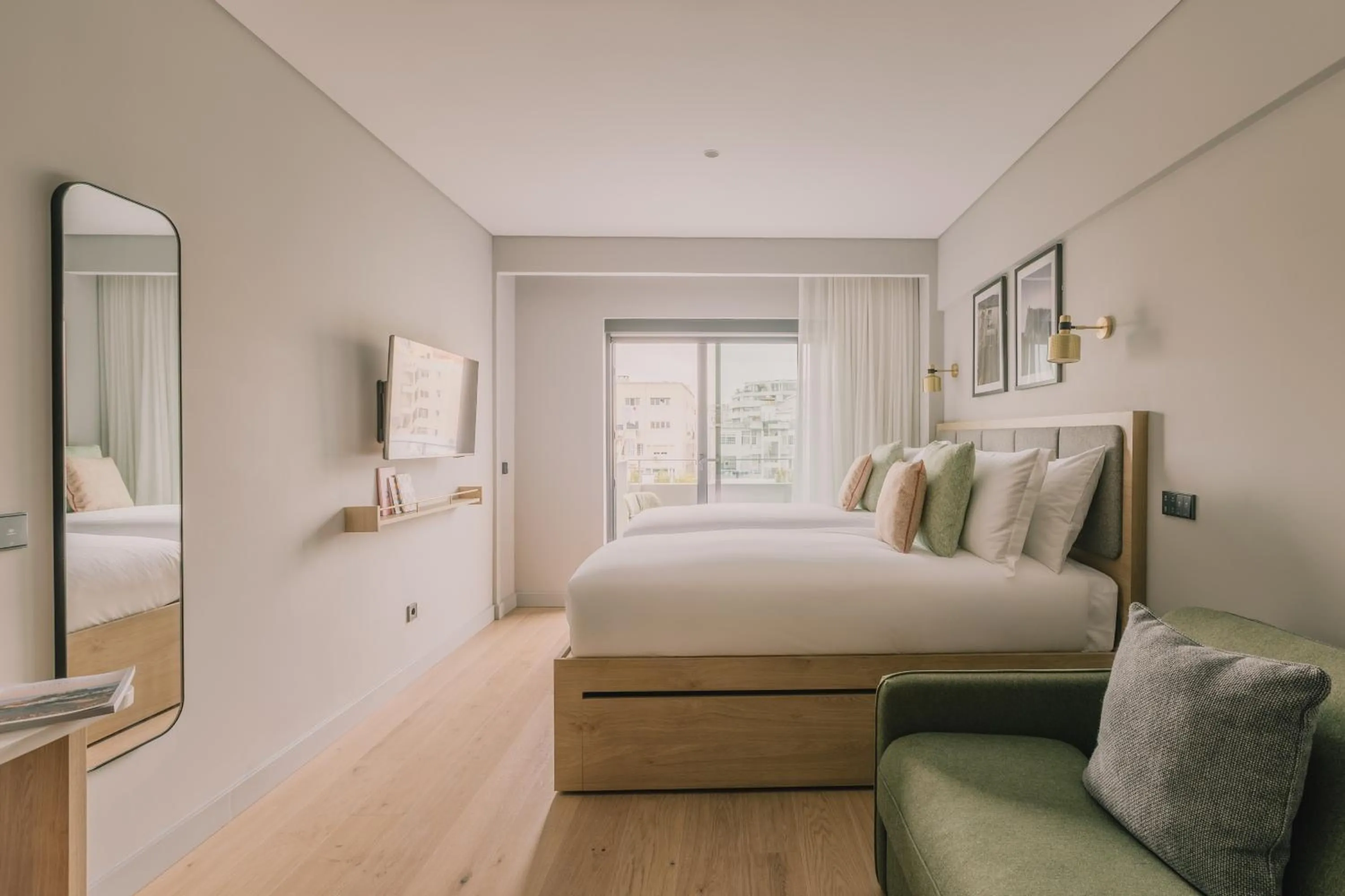 Bed in Wilde Aparthotels Lisbon Liberdade