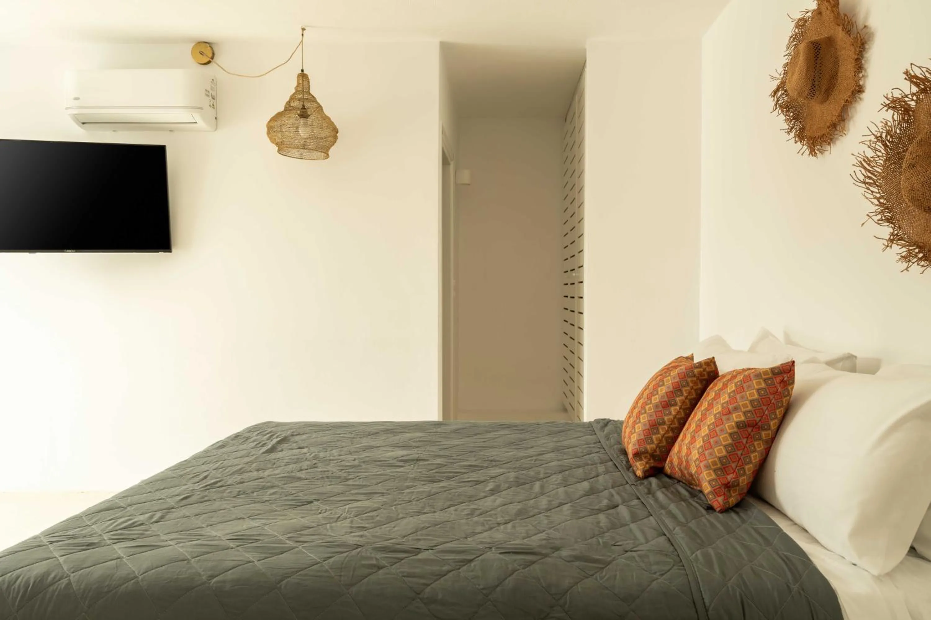 Bed in Tagoo Studios Mykonos