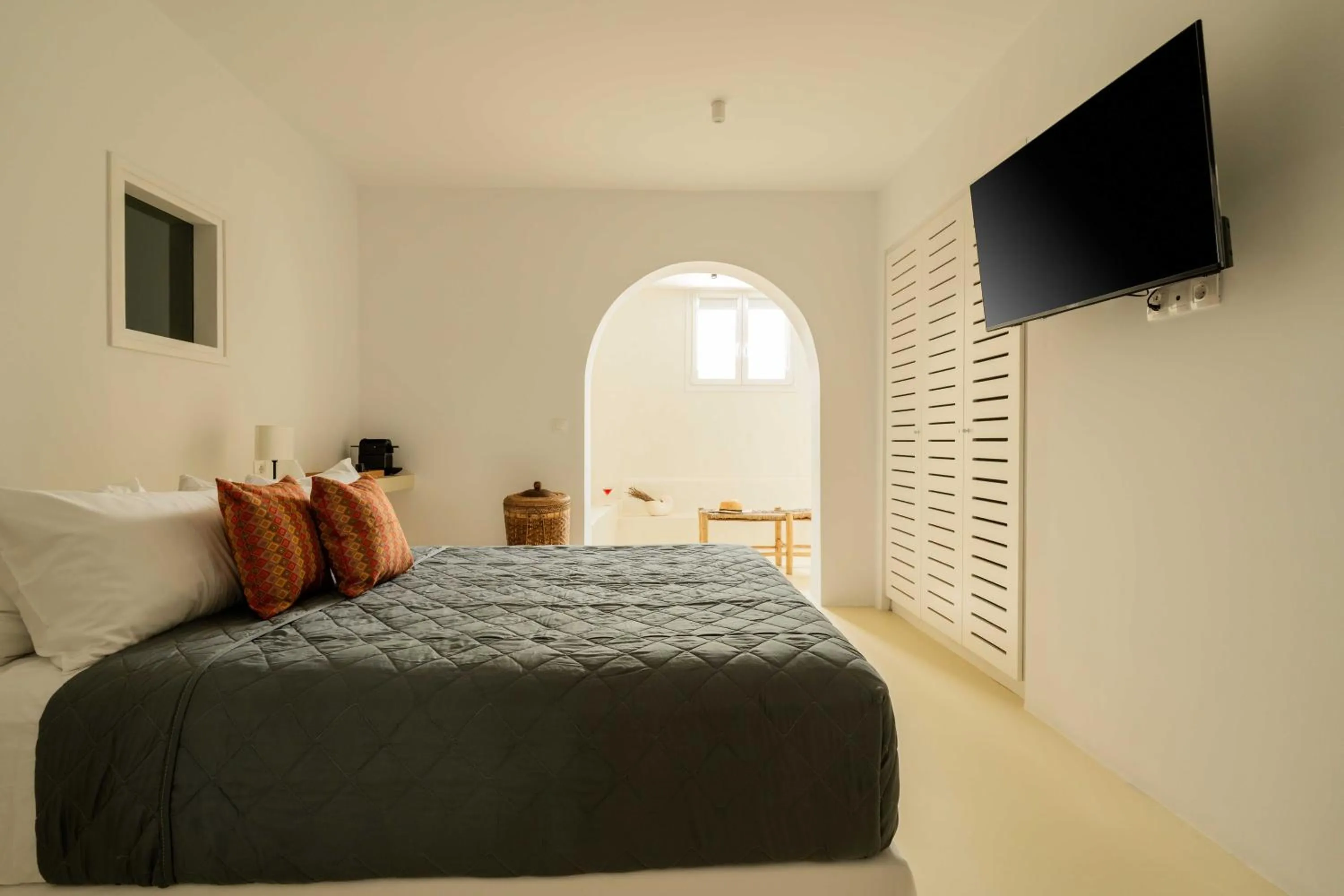 Bed in Tagoo Studios Mykonos