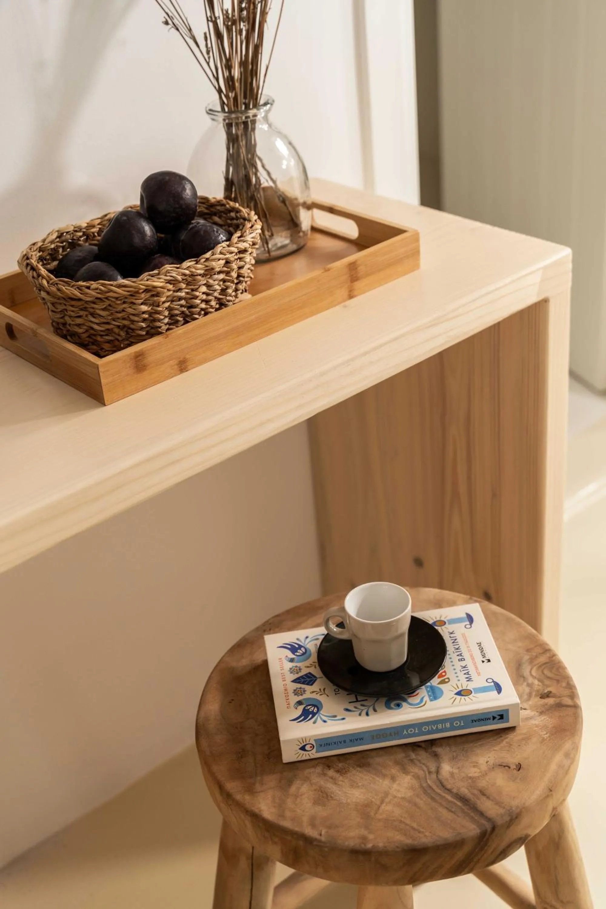 Coffee/tea facilities in Tagoo Studios Mykonos