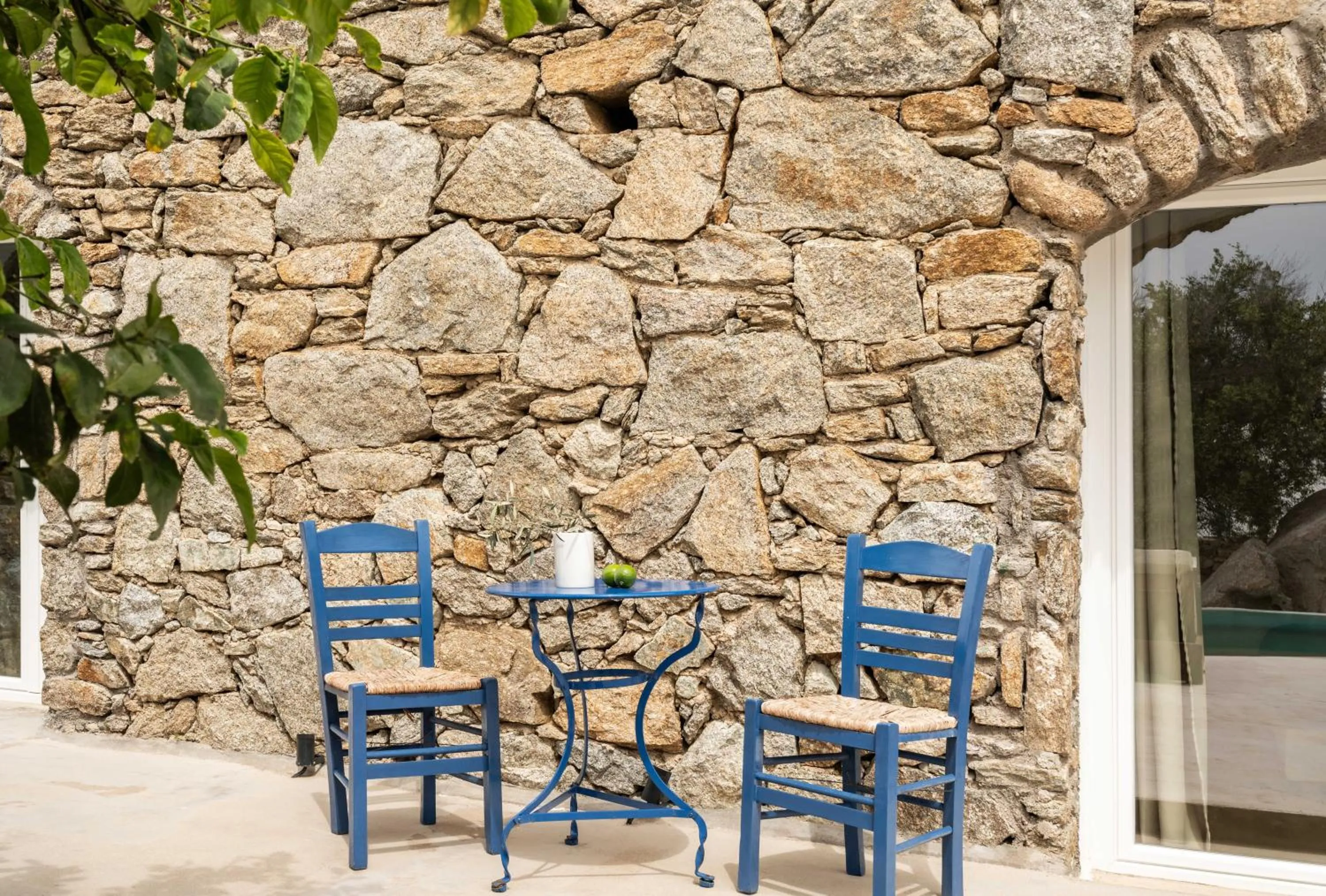 Patio in Tagoo Studios Mykonos