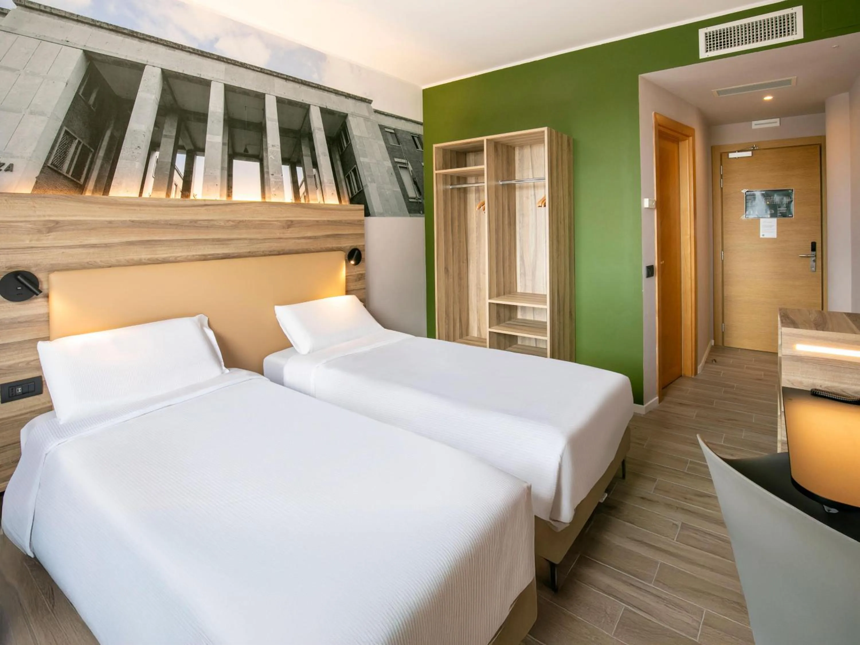 Photo of the whole room, Bed in B&B HOTEL Latina