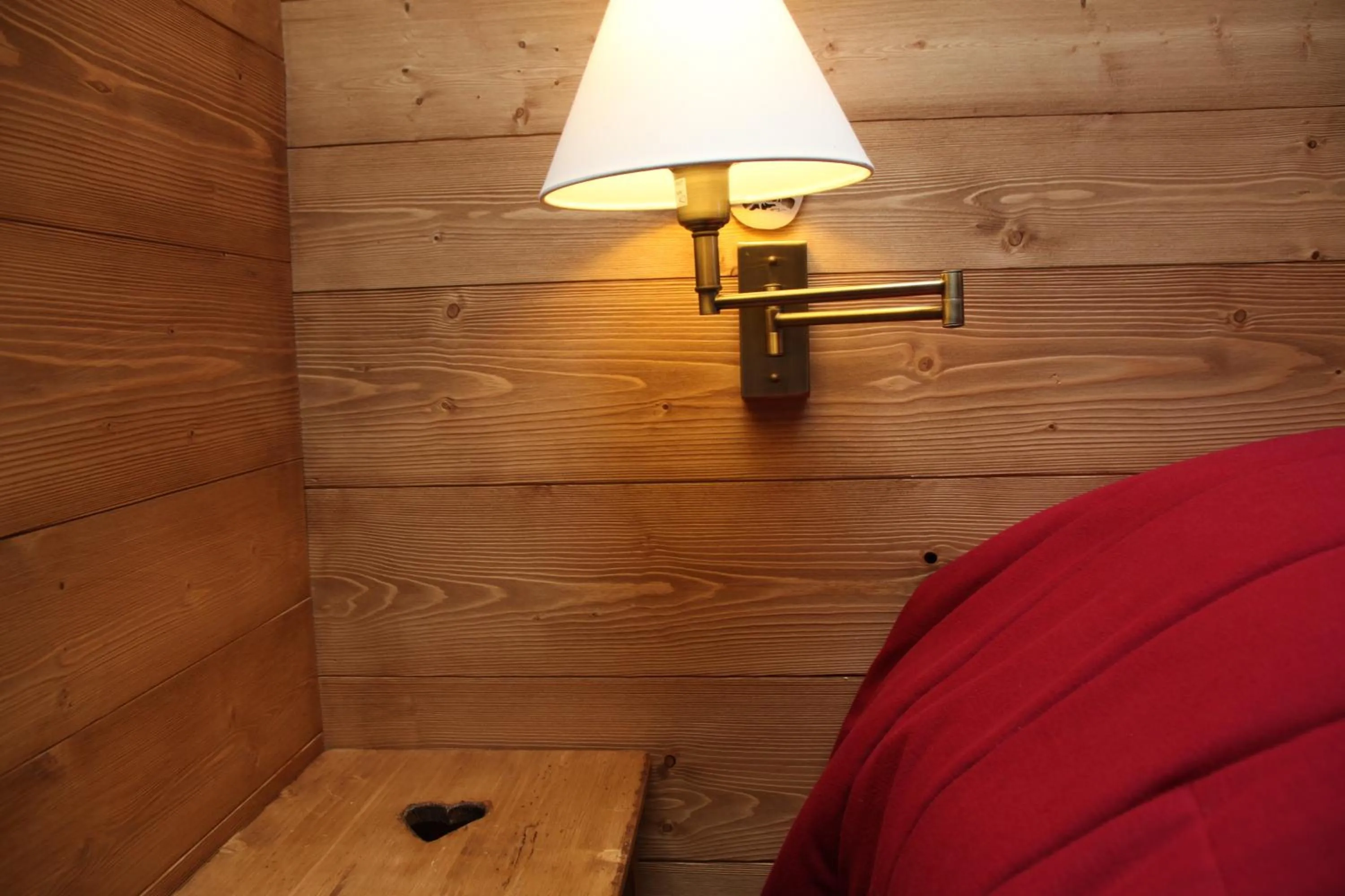 Decorative detail in Hôtel Restaurant La Ferme