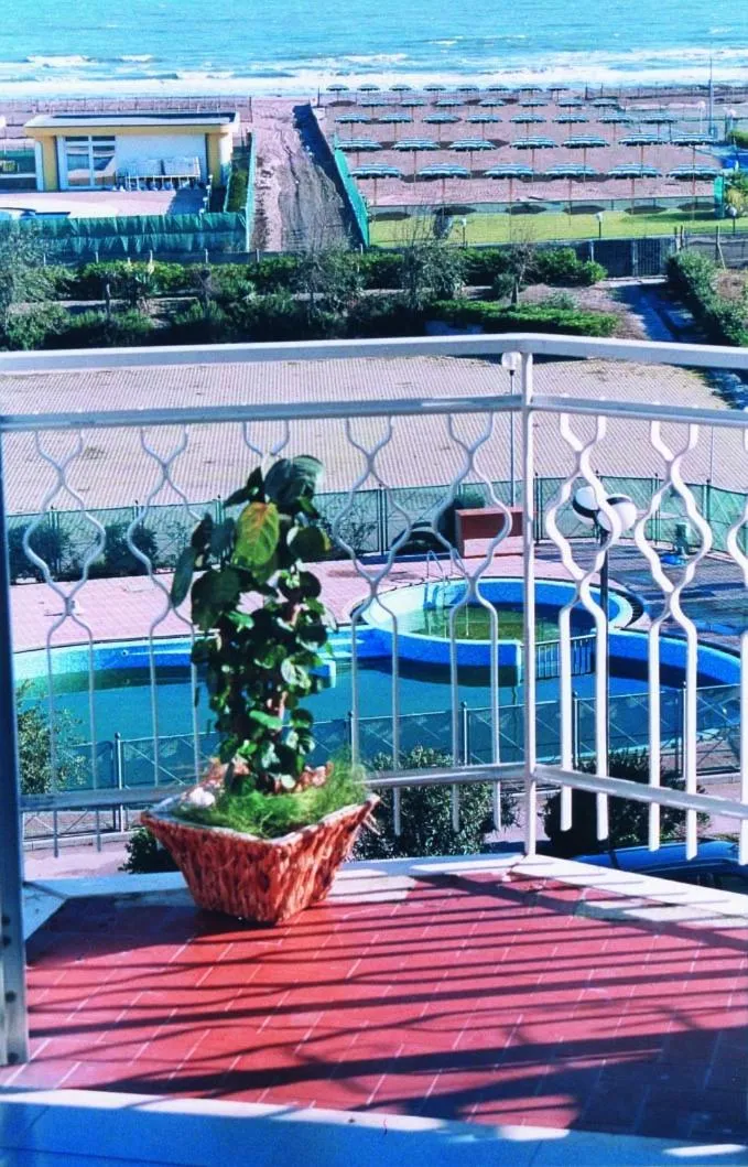 Hotel Real