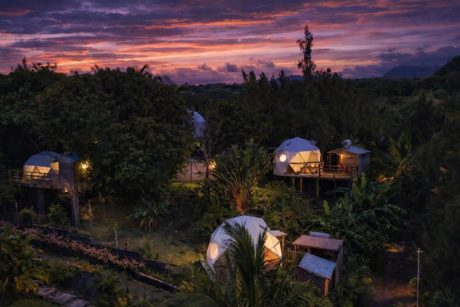 Bird's eye view in Bubble Dome Village