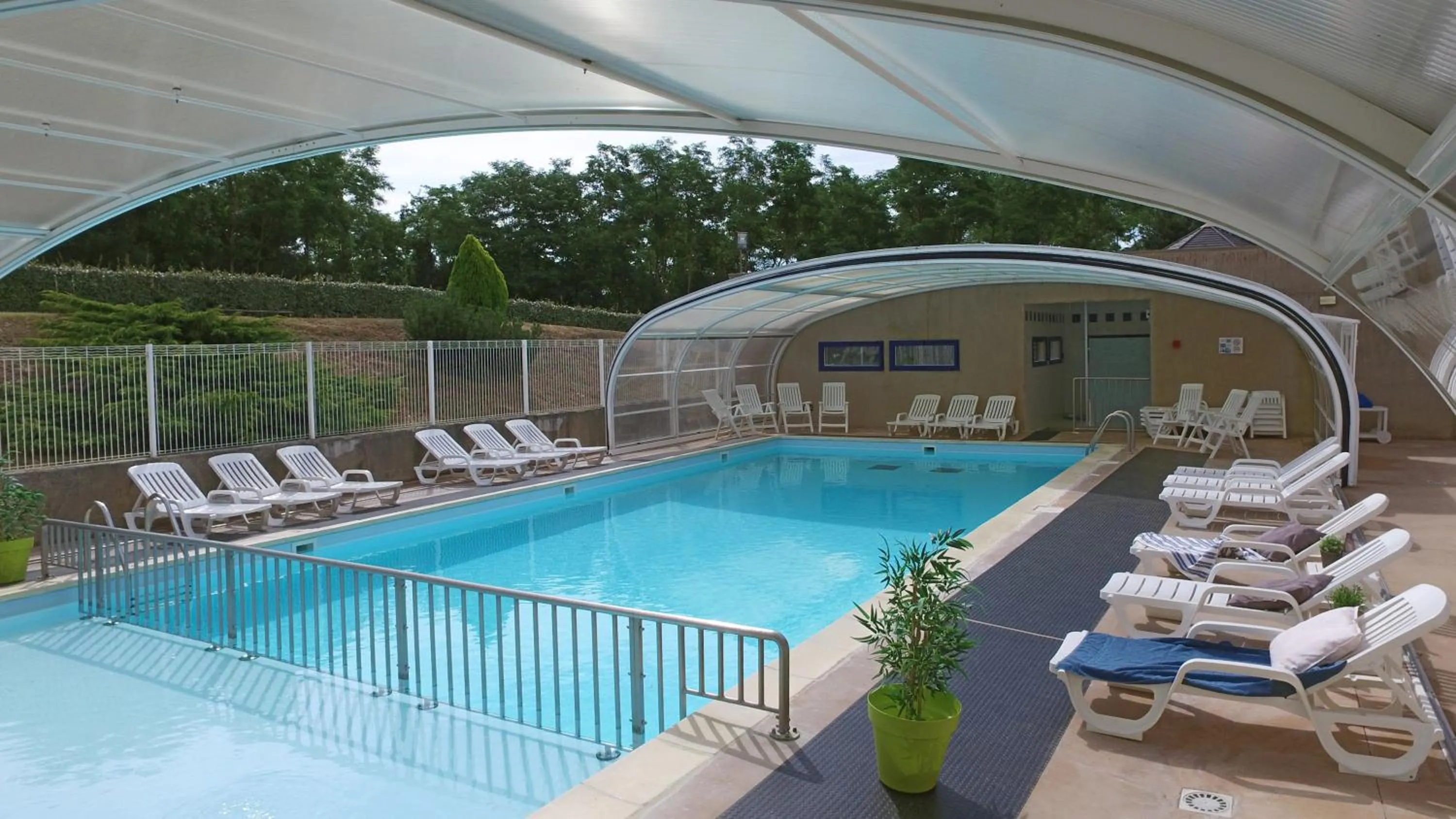 Swimming pool in VVF Le Pays Cathare Carcassonne