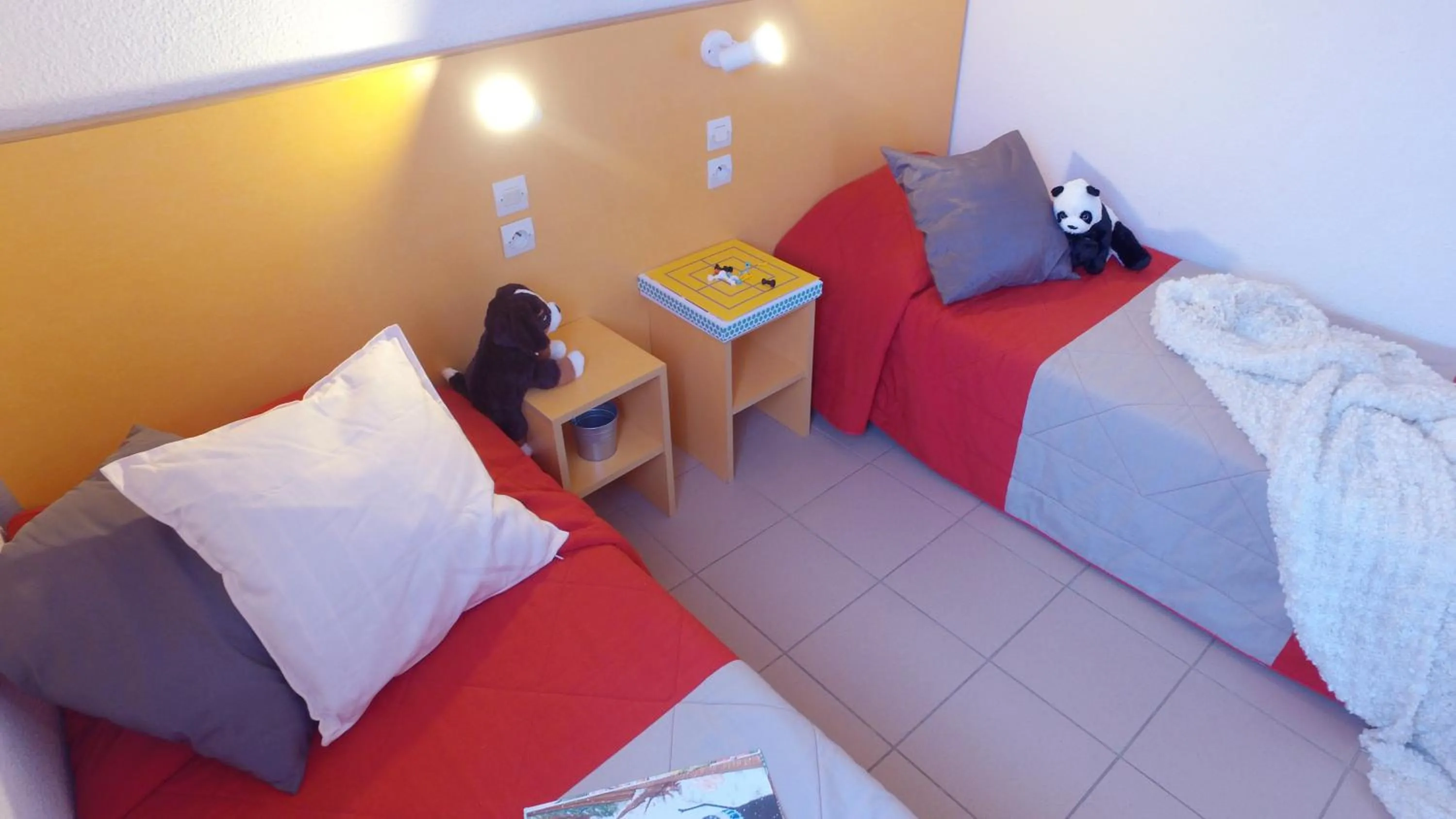 Bedroom, Bed in VVF Le Pays Cathare Carcassonne