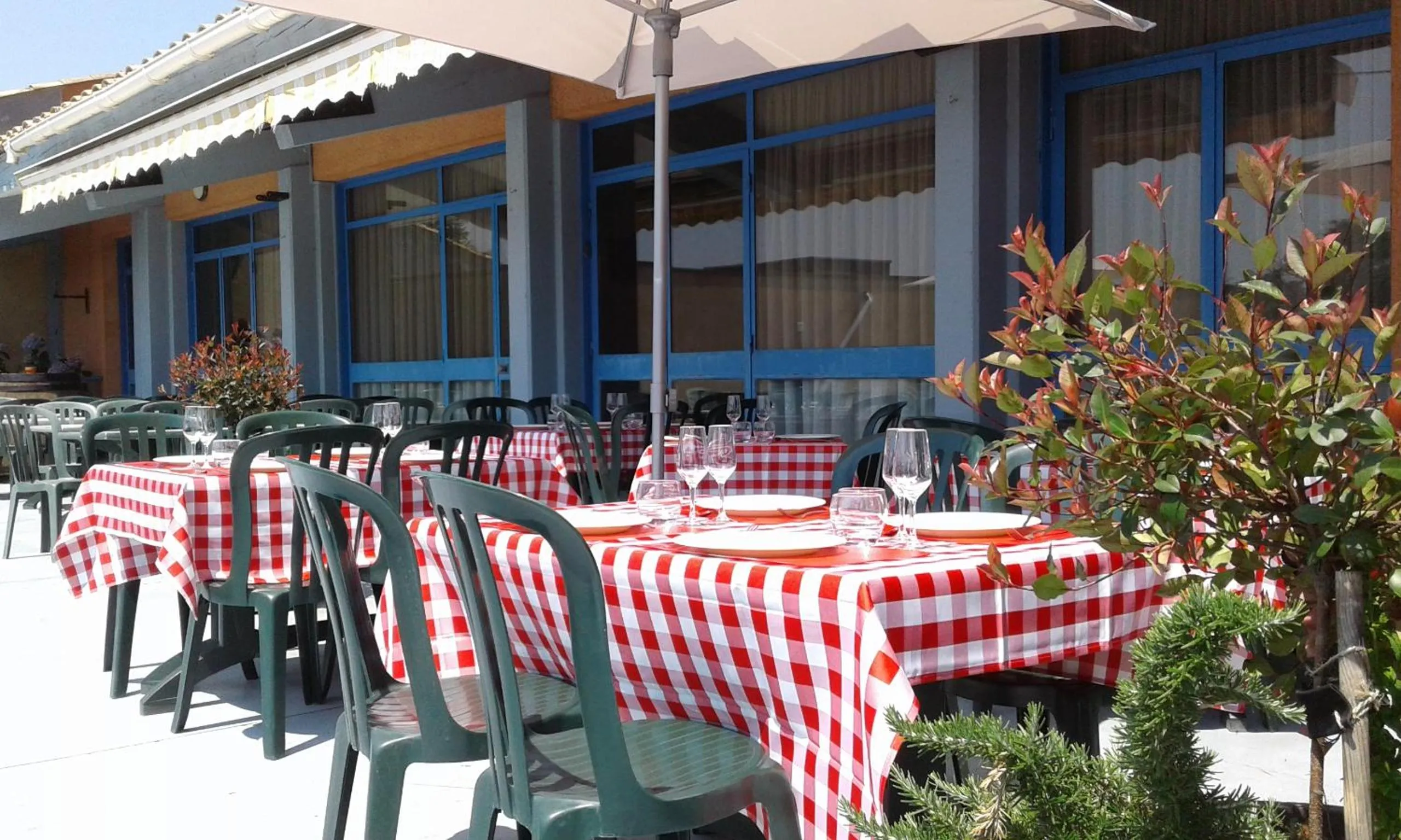 Restaurant/places to eat in VVF Le Pays Cathare Carcassonne