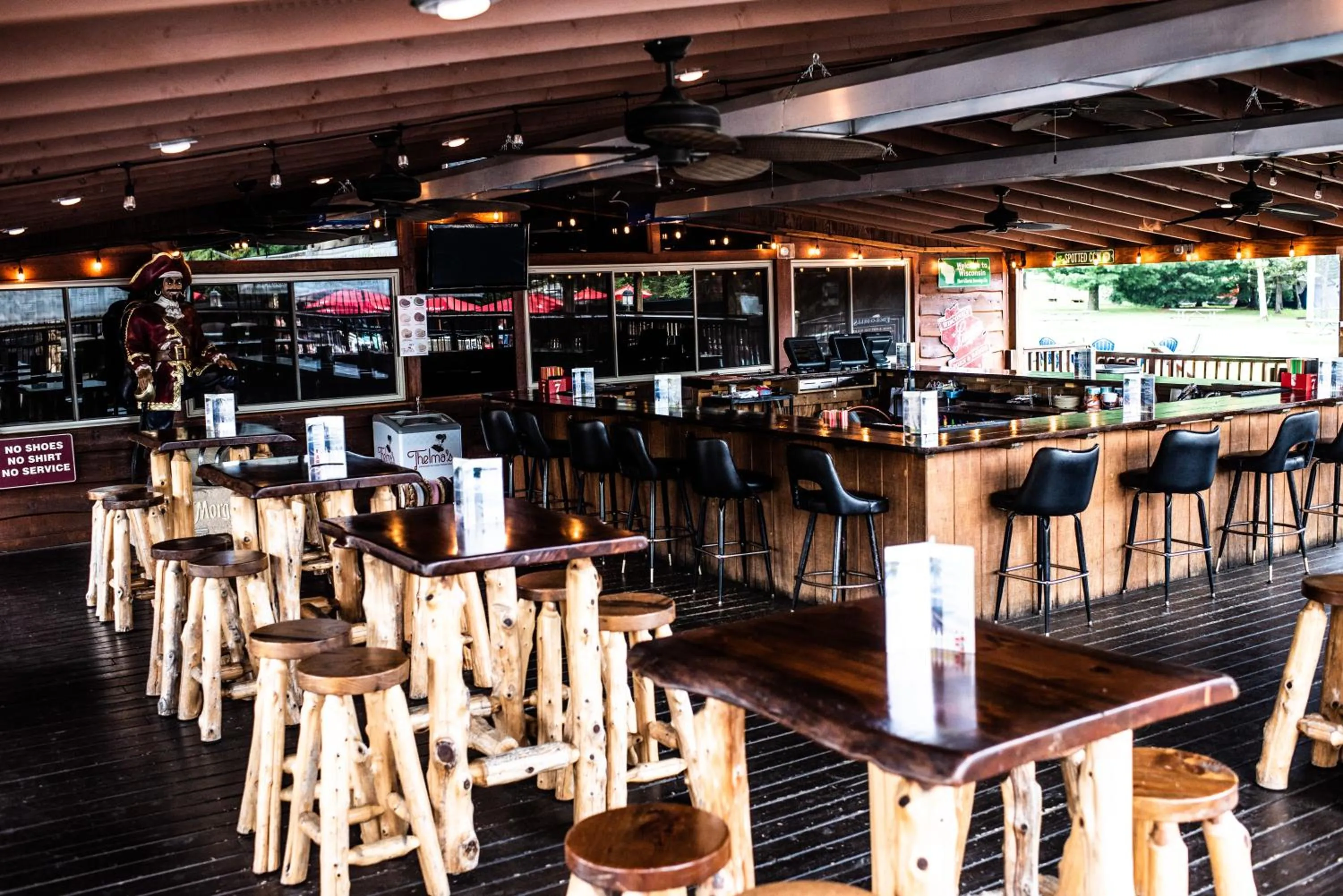 Restaurant/places to eat in Edge-O-Dells Resort