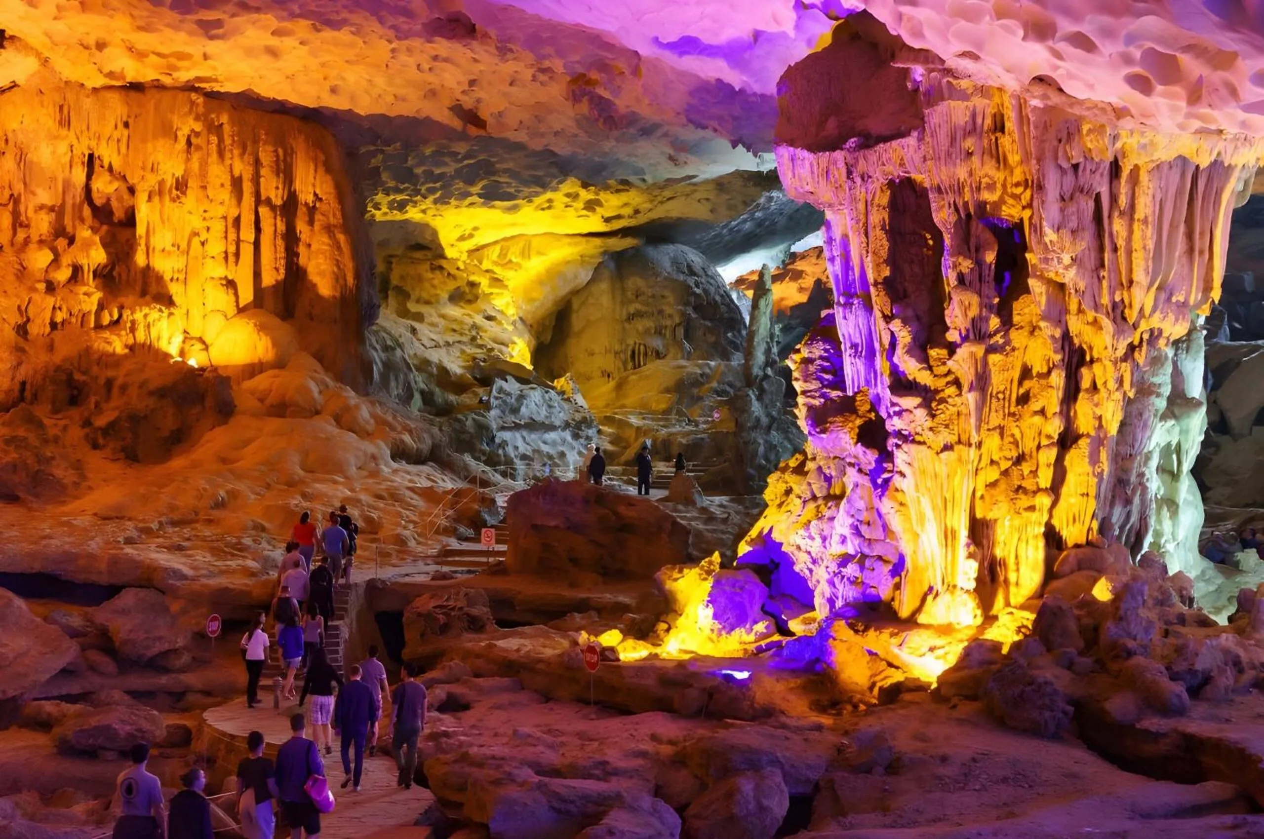 Activities in Verdure Lotus Grandeur Cruise on Ha Long Bay