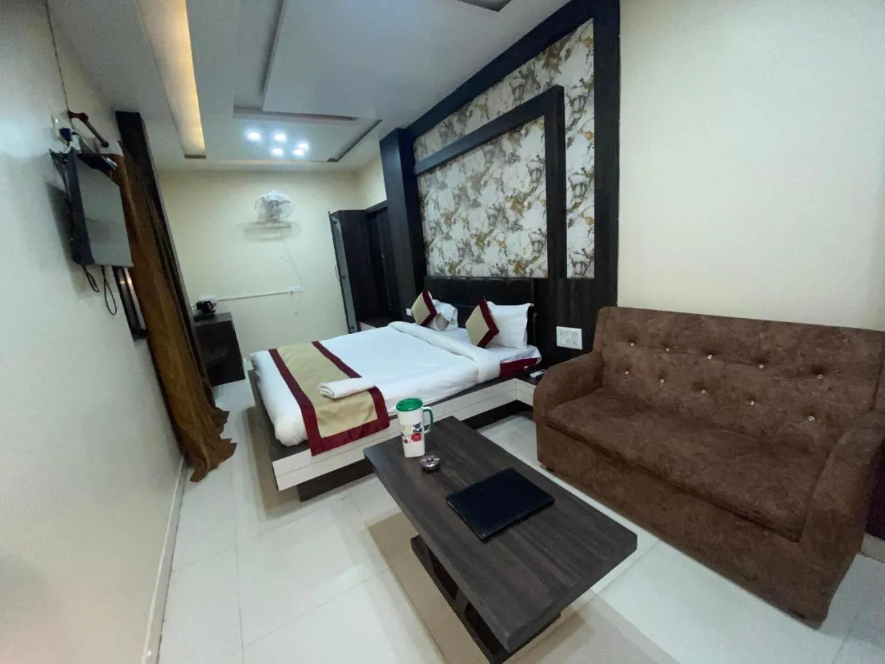 Hotel New Grand