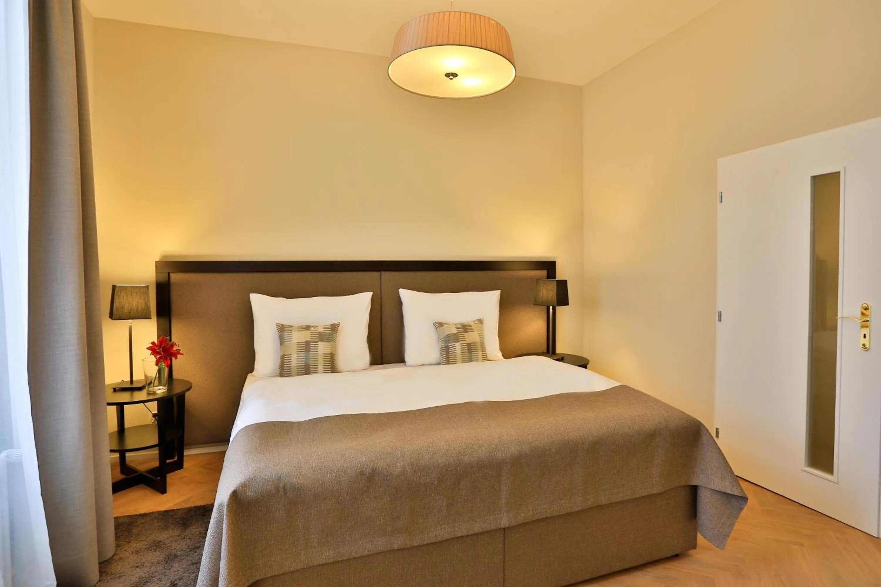 Photo of the whole room, Bed in James Hotel & Apartments