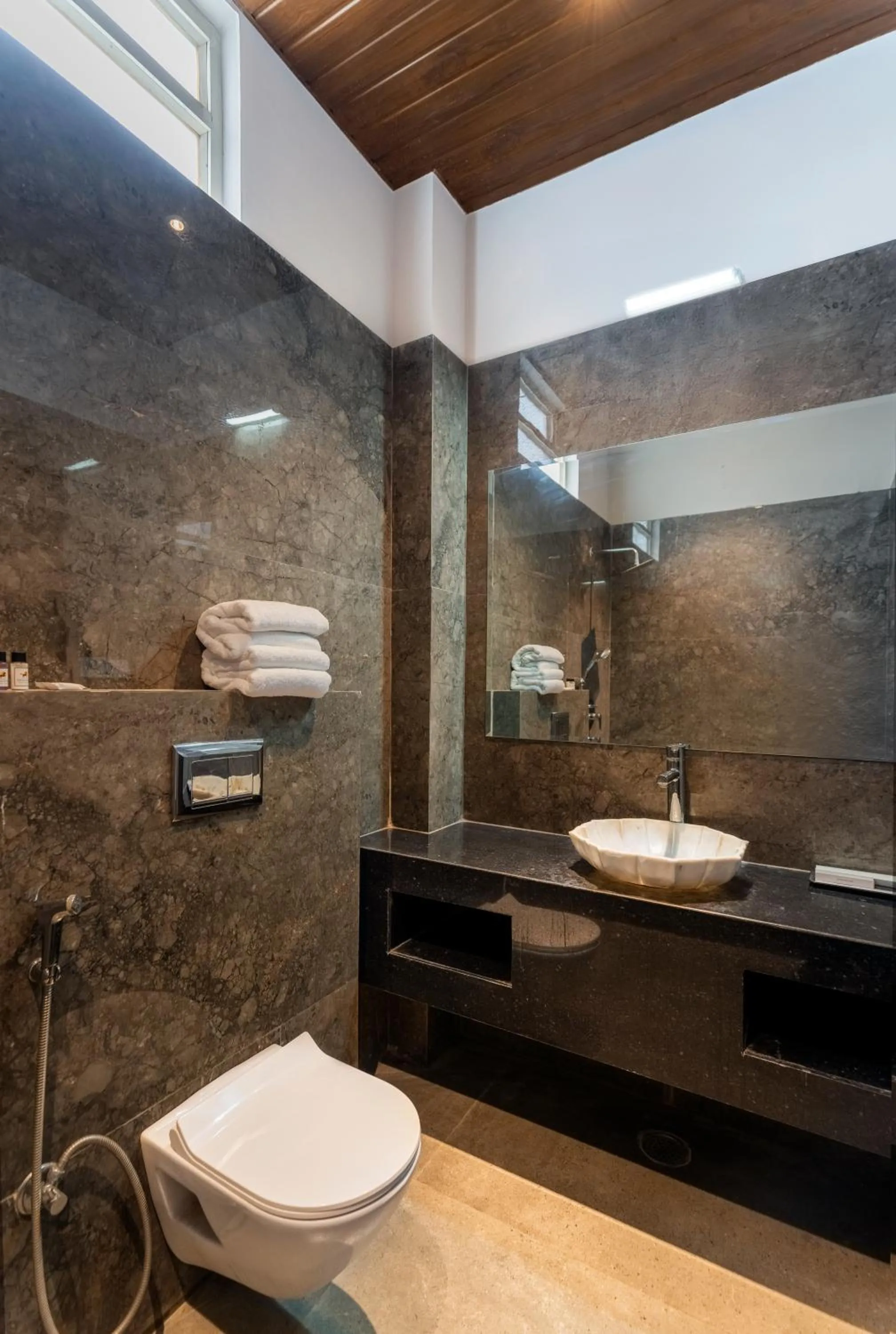 Shower in Surya Kothi Resort