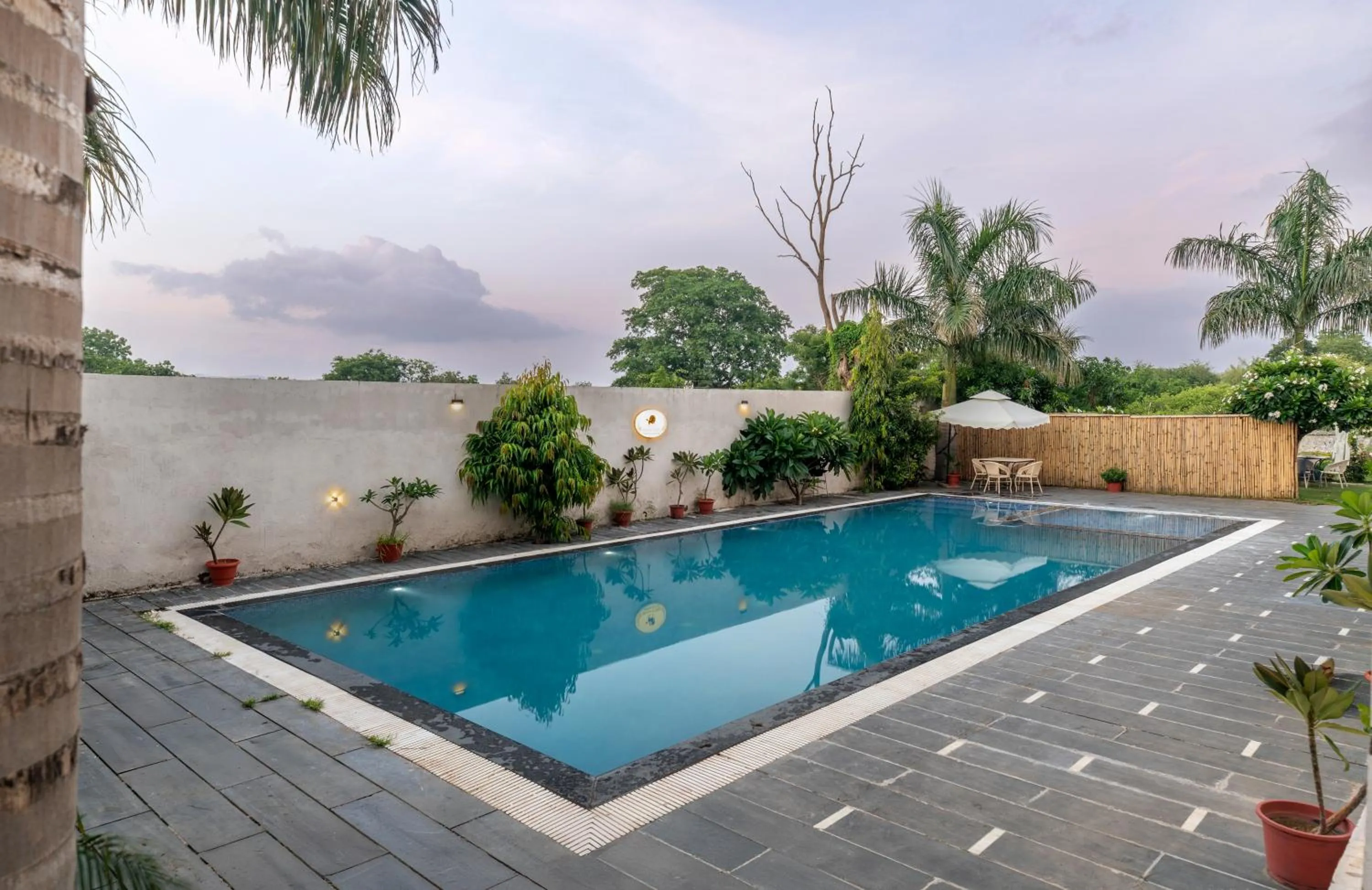 Swimming pool in Surya Kothi Resort