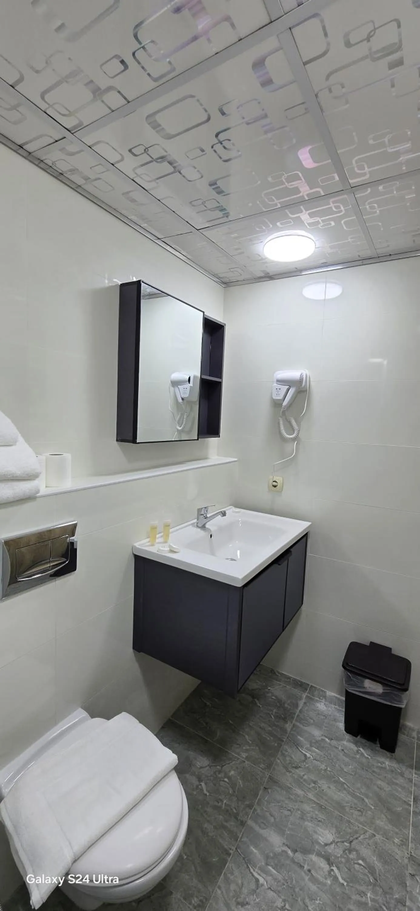 Toilet in Balcony Hotel