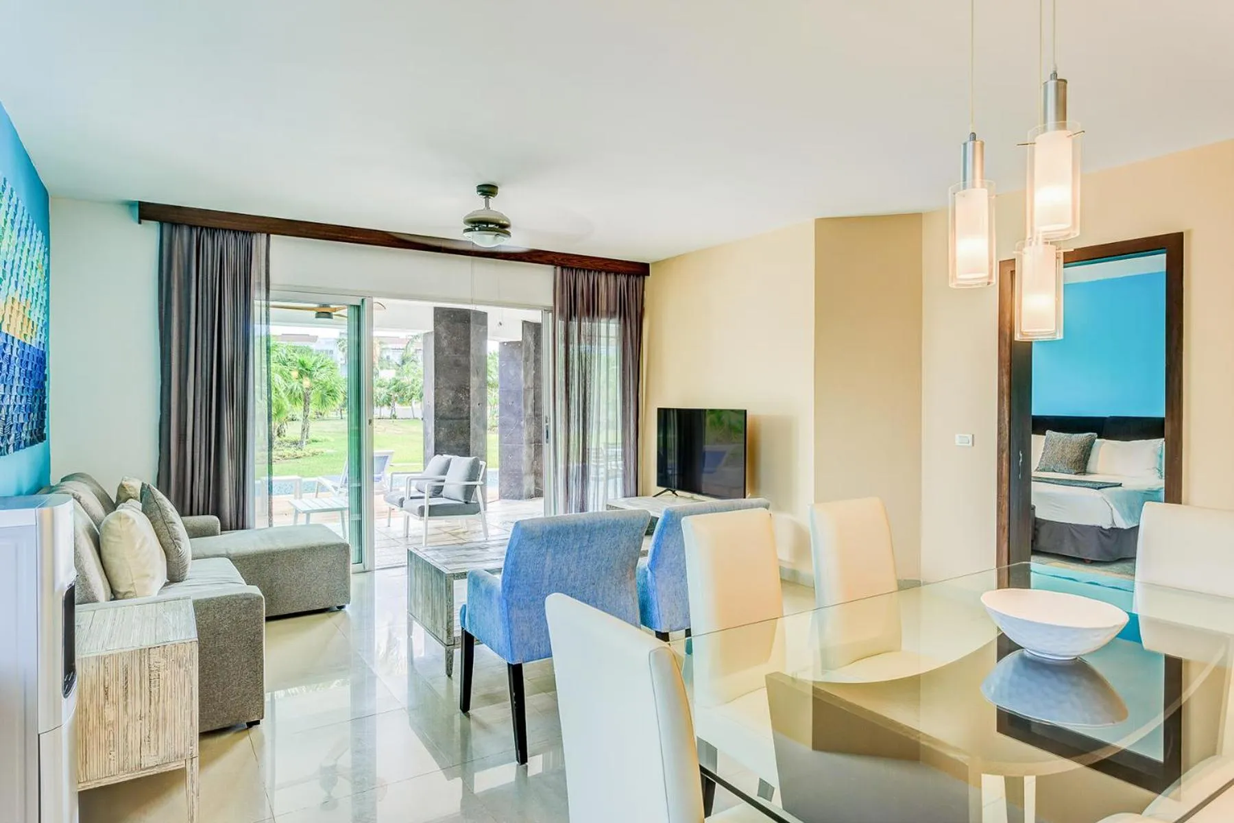 Communal lounge/ TV room in Luxury Condos at Mareazul Beachfront Complex with Resort-Style Amenities