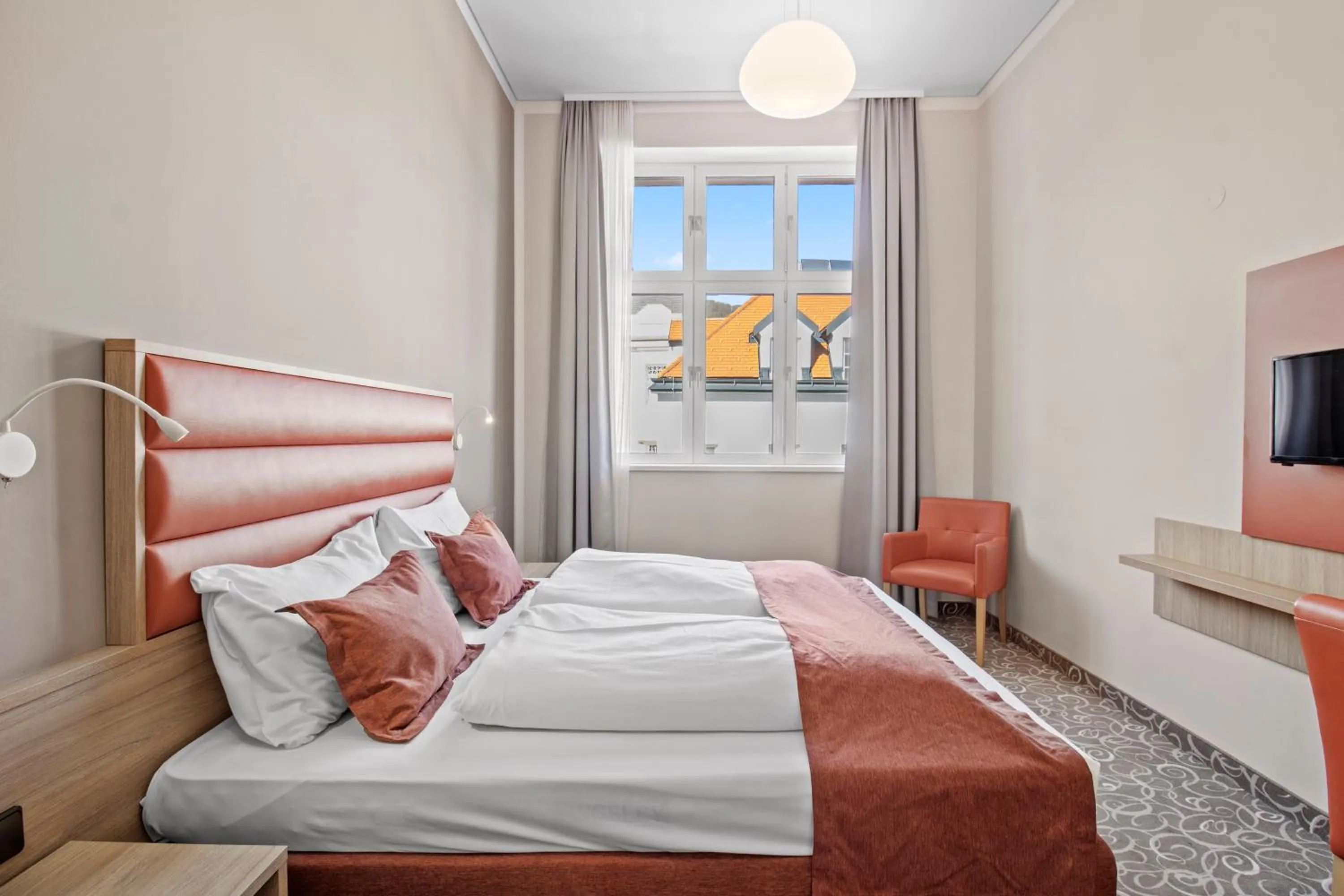 Bed in Schild Rooms - Self Check-in - Nature and Wine Area Vienna