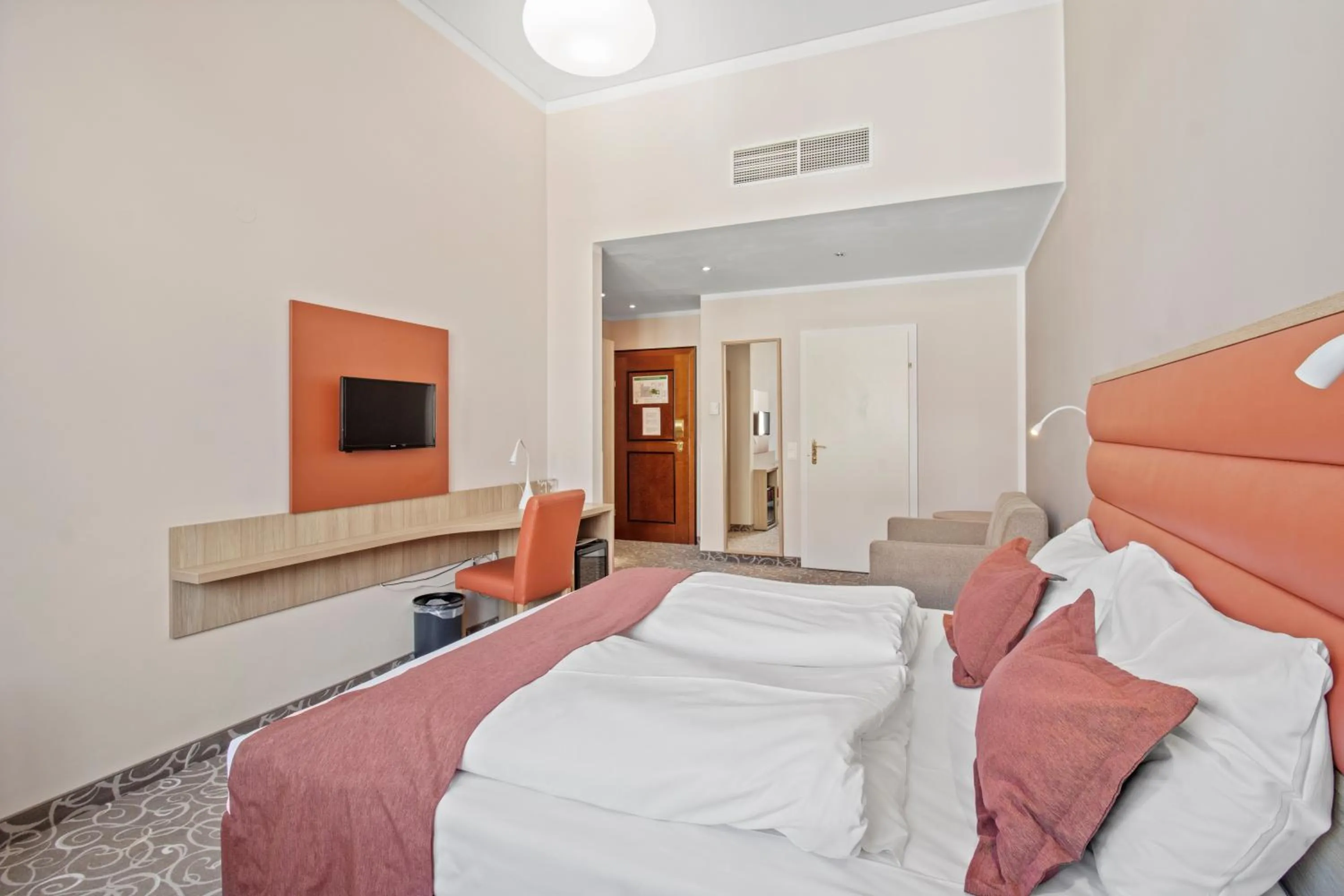 Bed in Schild Rooms - Self Check-in - Nature and Wine Area Vienna