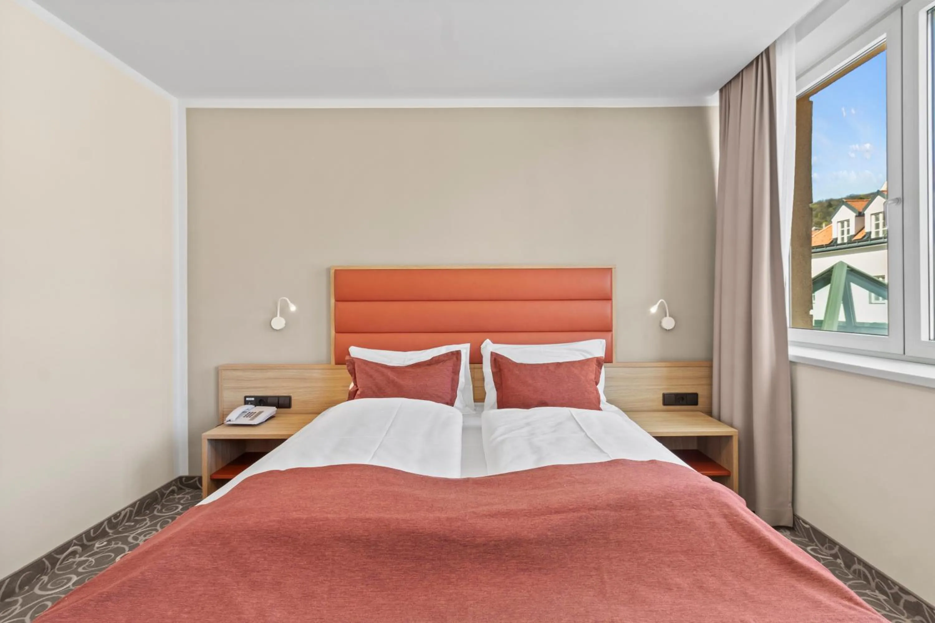 Bed in Schild Rooms - Self Check-in - Nature and Wine Area Vienna