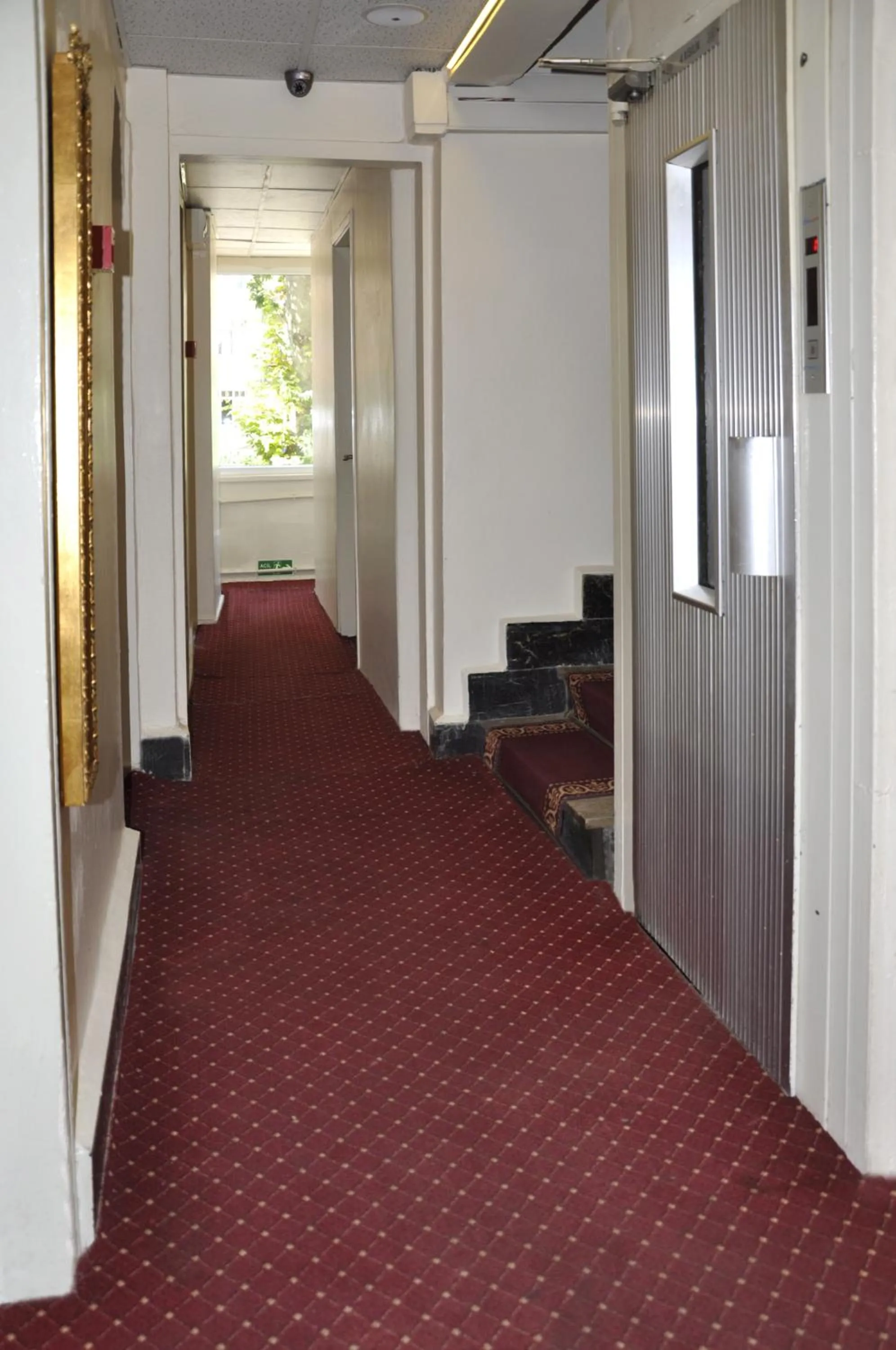 Area and facilities in Otel Sınal