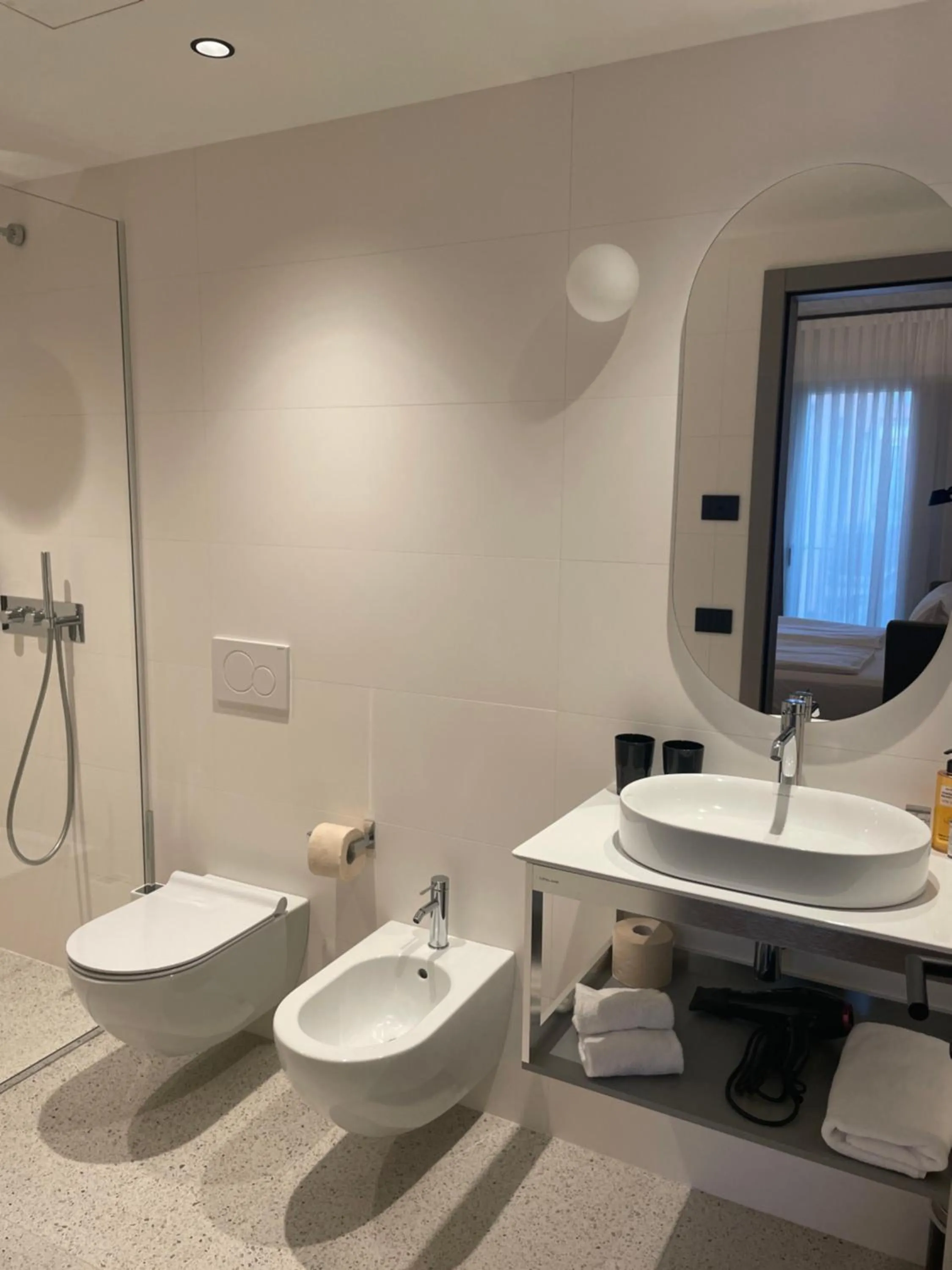 Toilet in Hotel Giardino Verdi