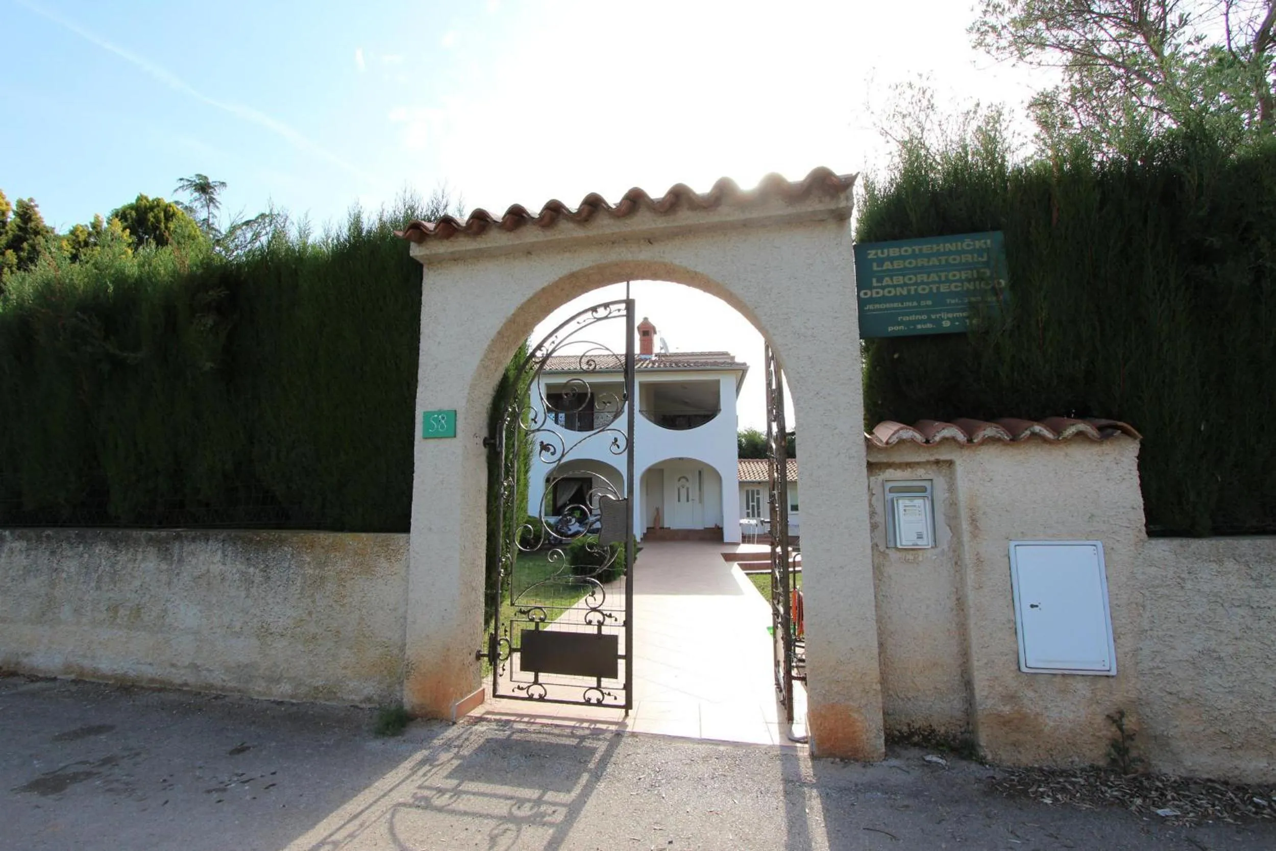 Facade/entrance in Apartment Villa Nera