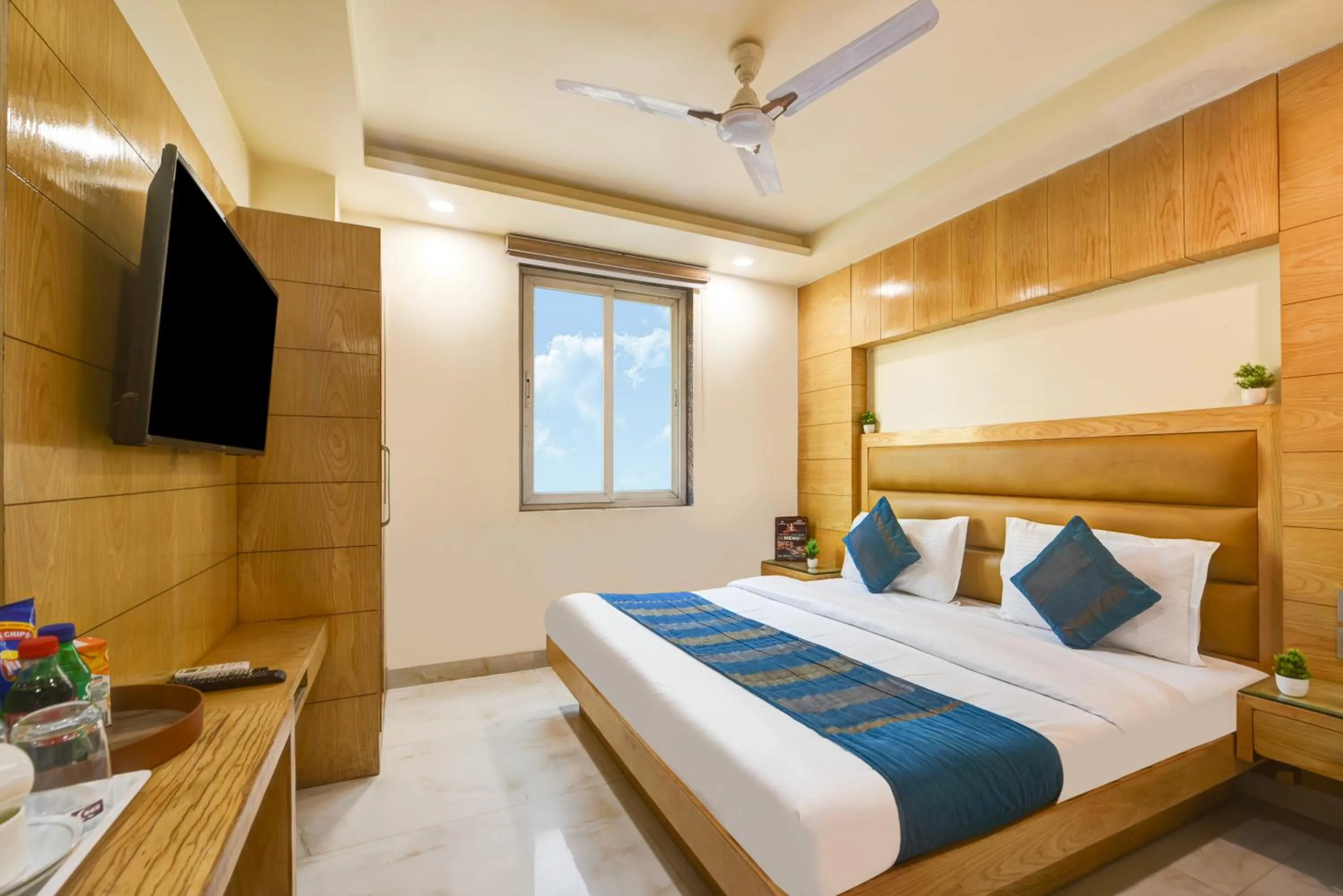 Hotel Kuber International - New Delhi Train Station