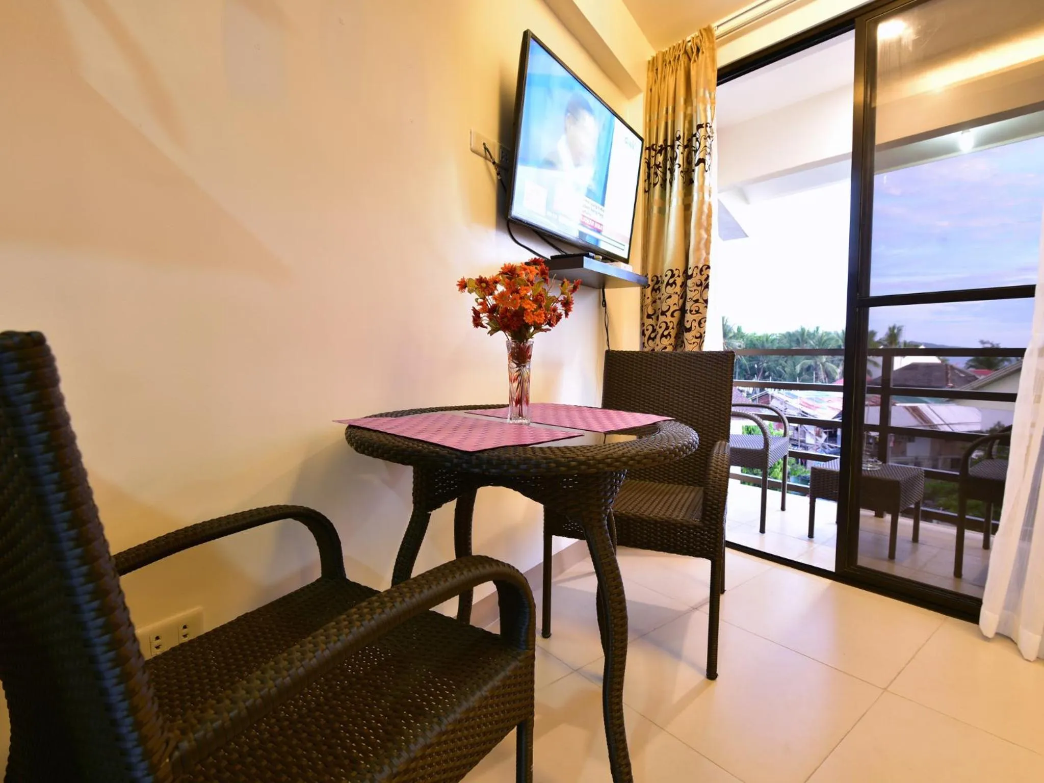 Seating area in Anahaw Apartments Whitebeach