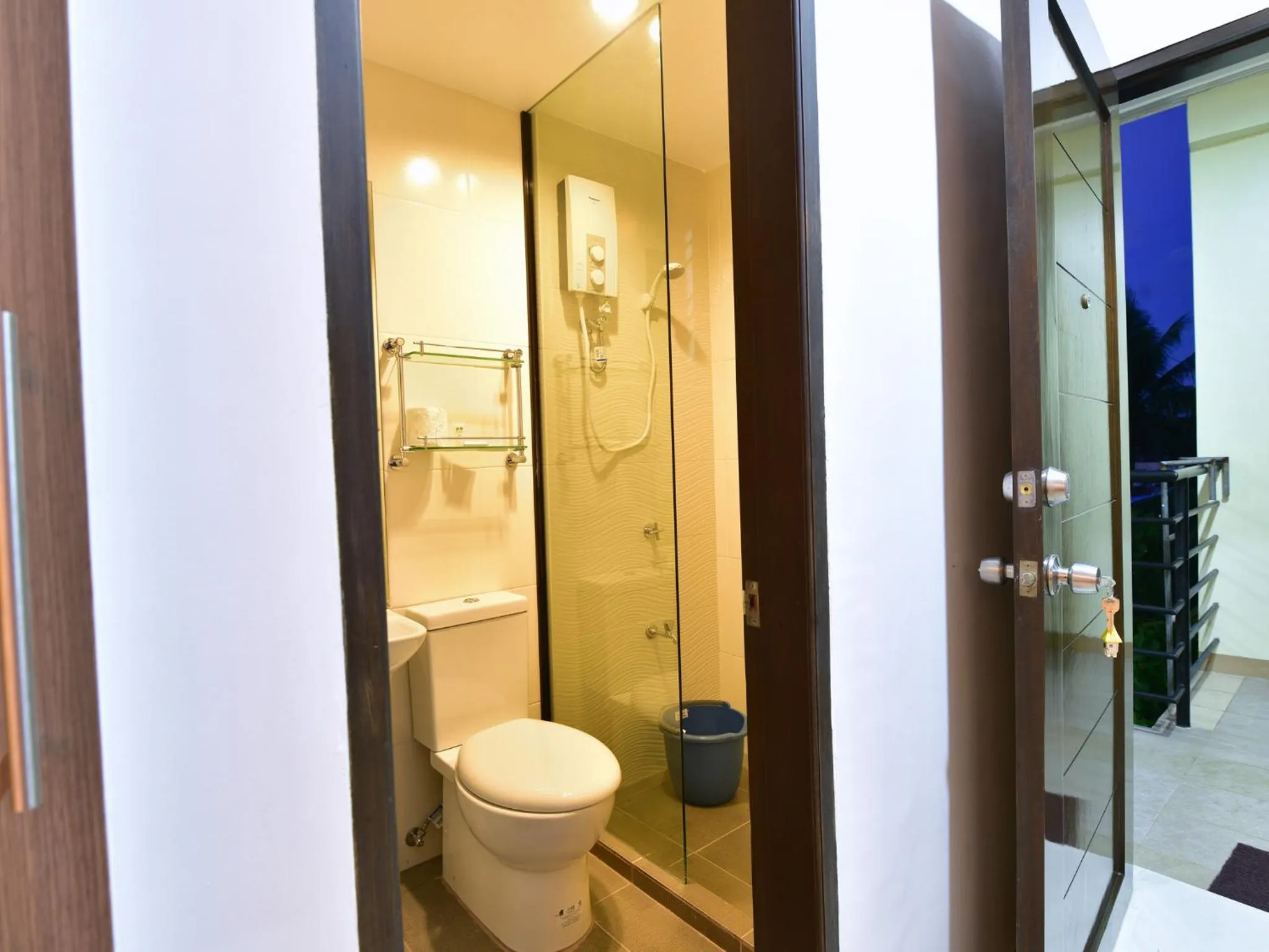 Bathroom in Anahaw Apartments Whitebeach