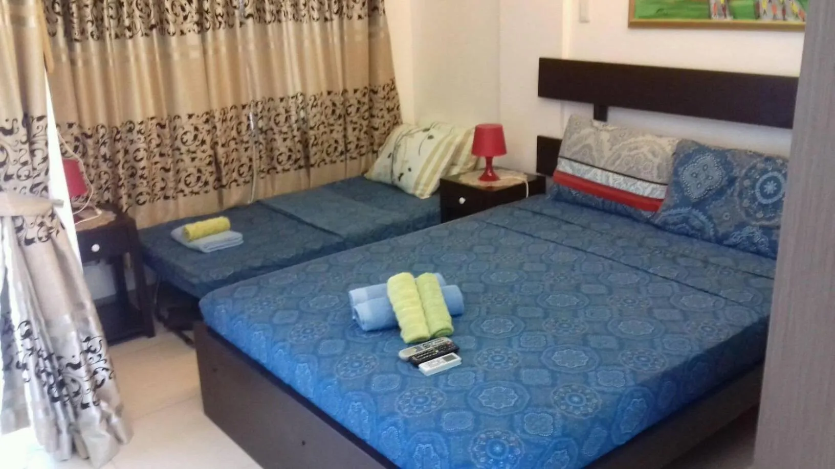 Bed in Anahaw Apartments Whitebeach