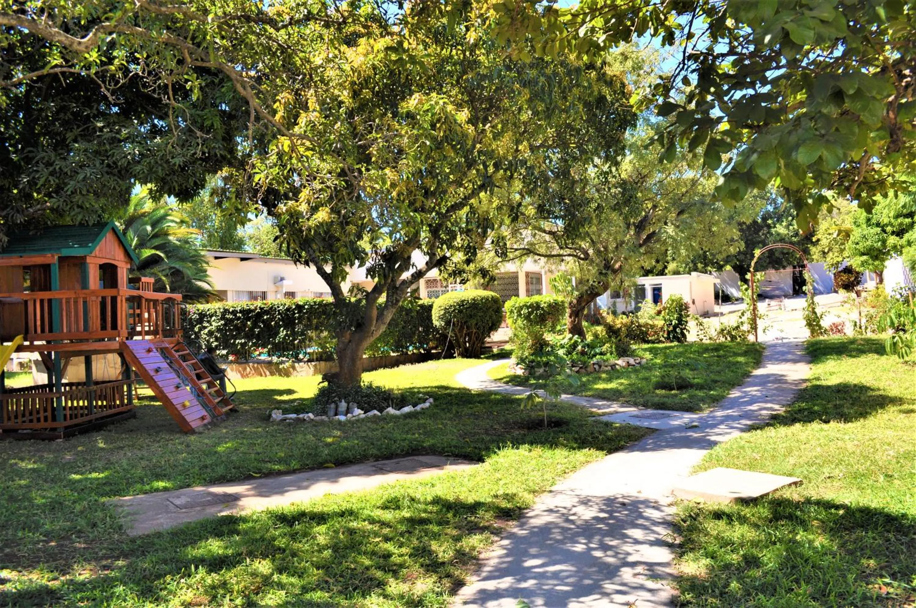 Natwange Backpackers