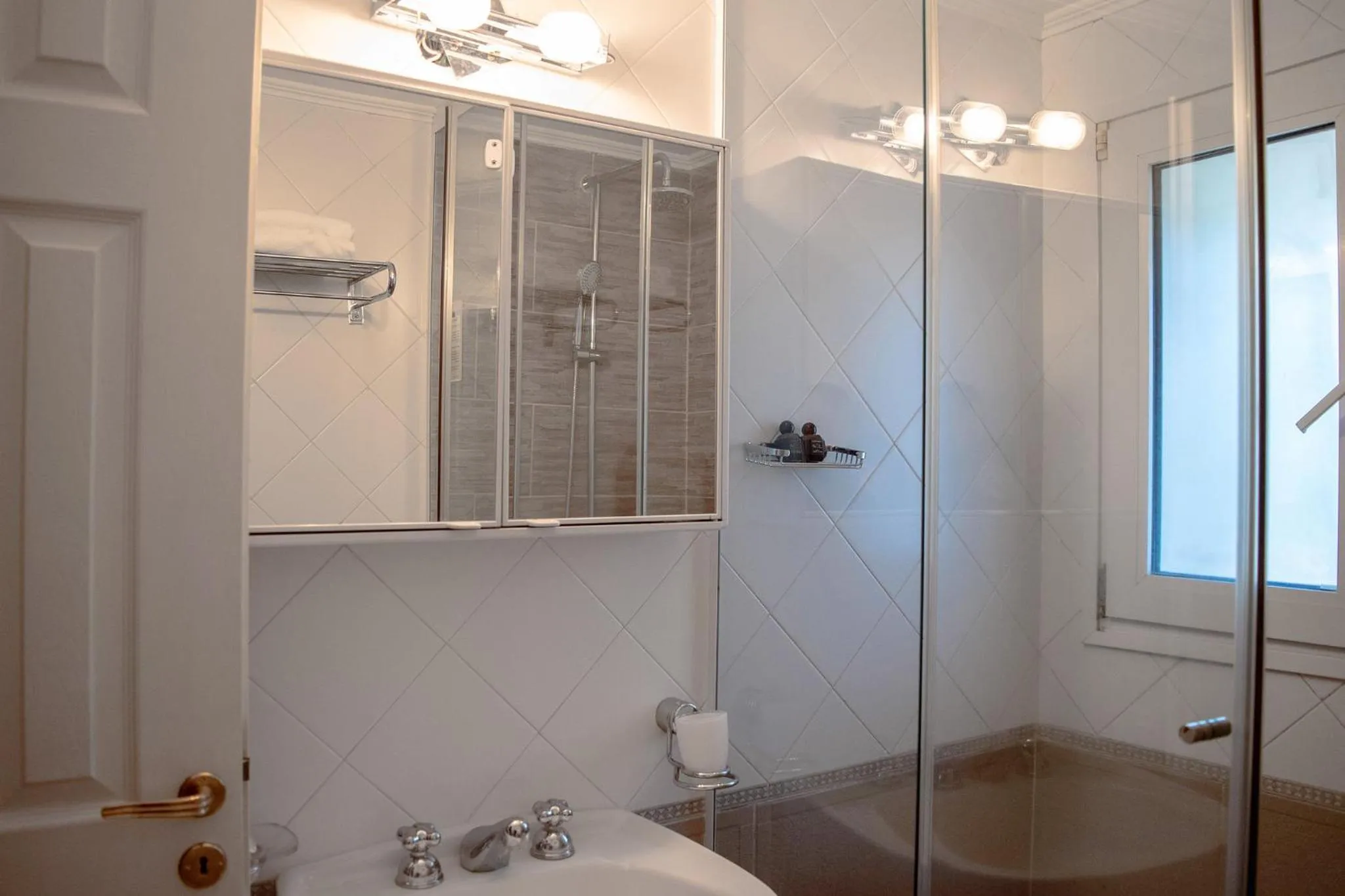 Bathroom in Carilo Hills by bund