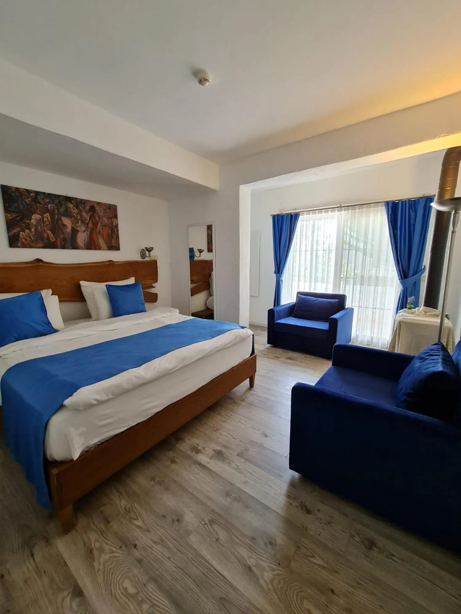 Photo of the whole room, Bed in Rebetiko Hotel