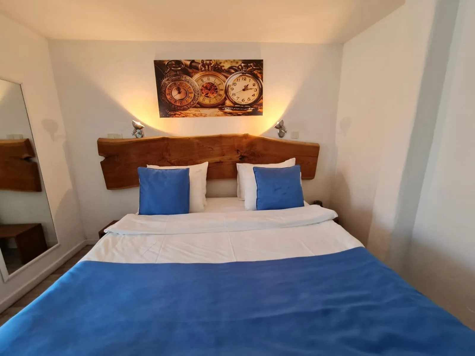 Photo of the whole room, Bed in Rebetiko Hotel