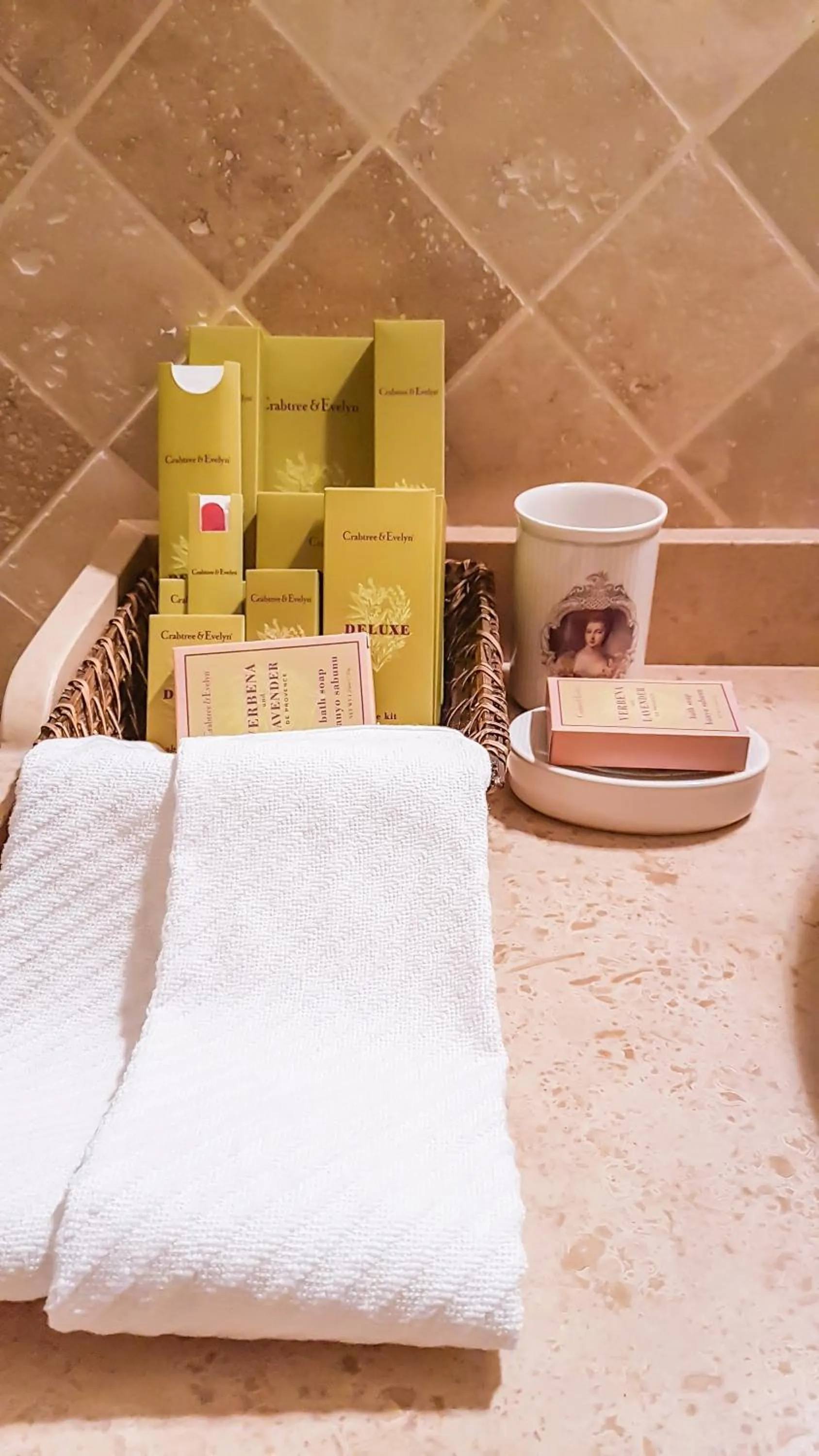 Bathroom, Bed in Rebetiko Hotel