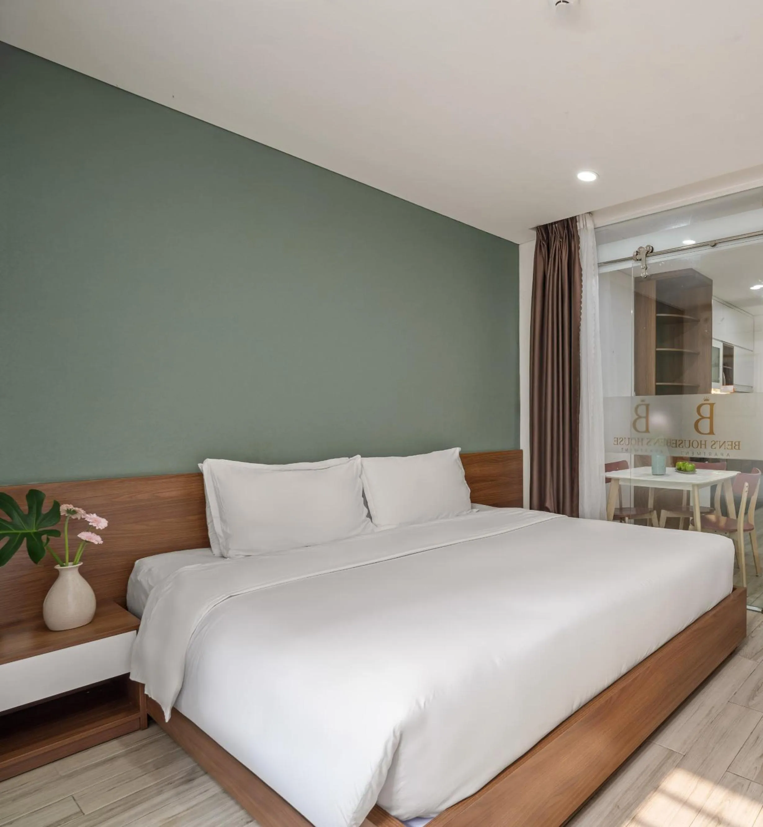 Bedroom, Bed in Ben's House Boutique