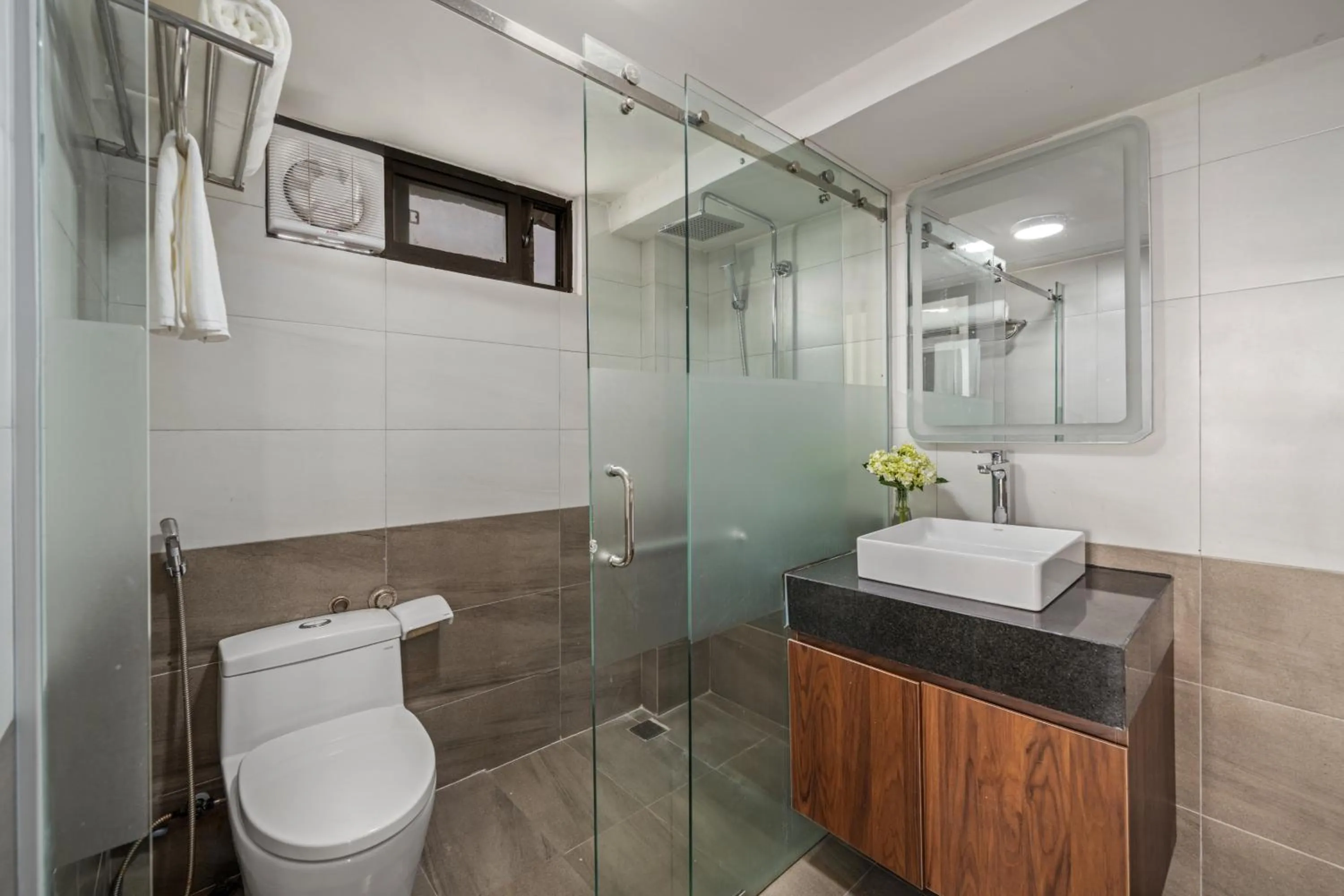 Shower in Ben's House Boutique