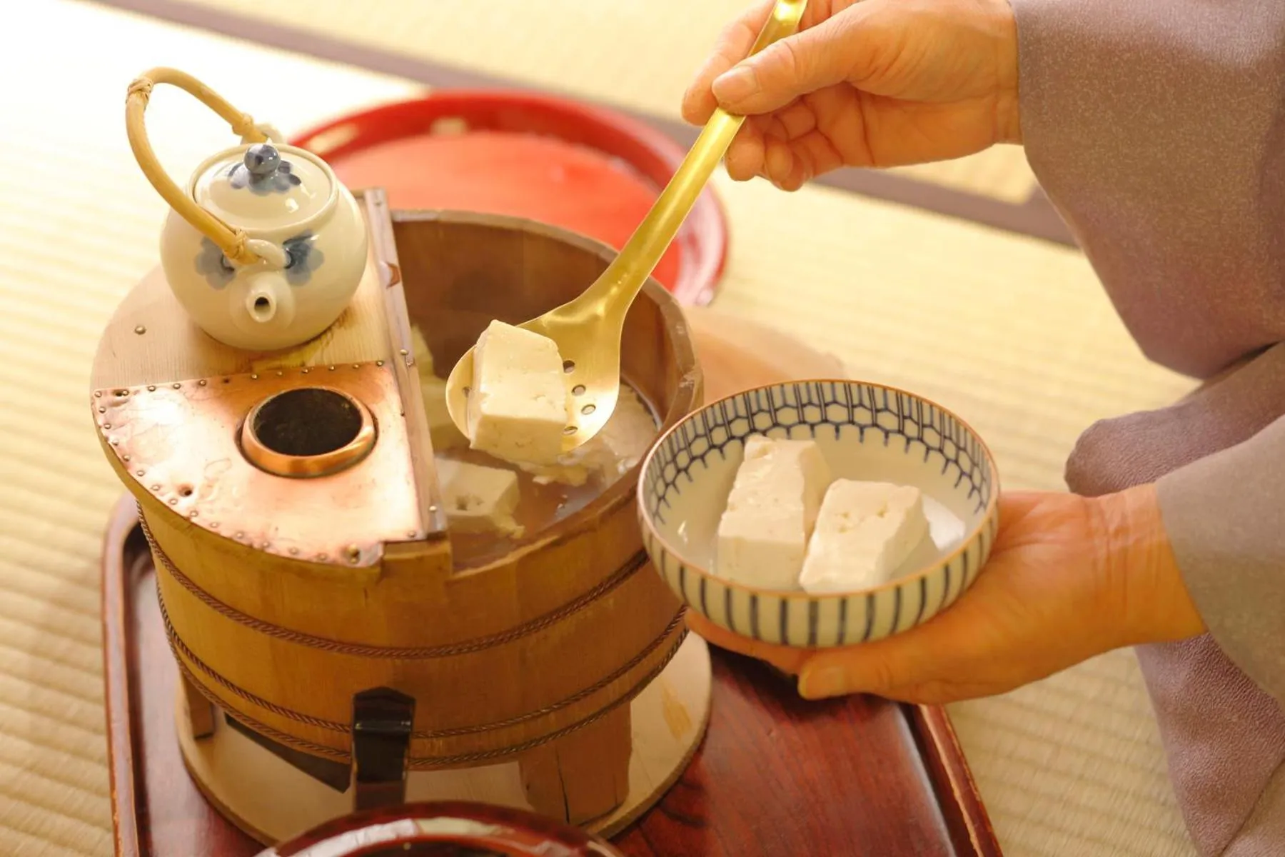 Breakfast in Hiiragiya