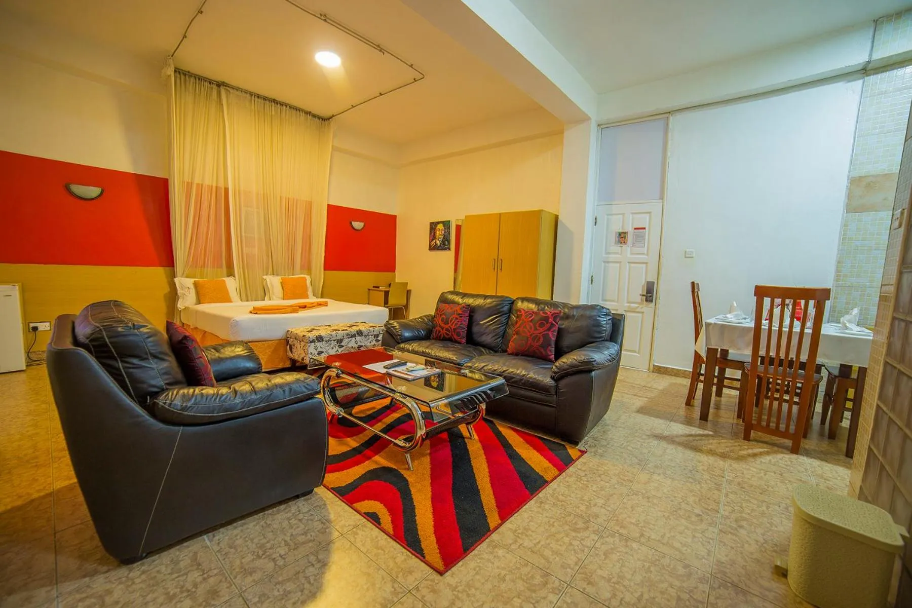 Bed in Eureka Place Hotel Kampala